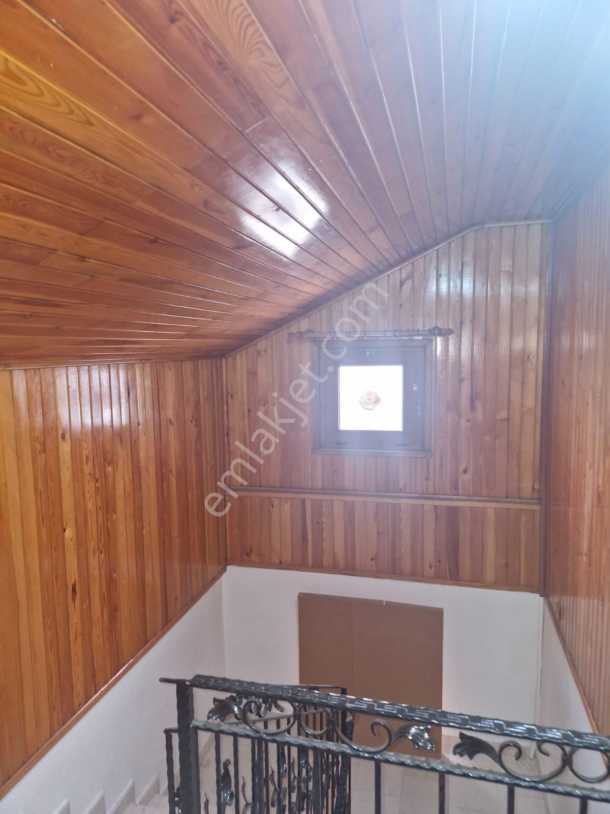 Seah Yürüme Mesafesinde 2+1 İçi Özel Lambiri Yapılı 100 M2 3. Kat Kiralık - Görsel 5