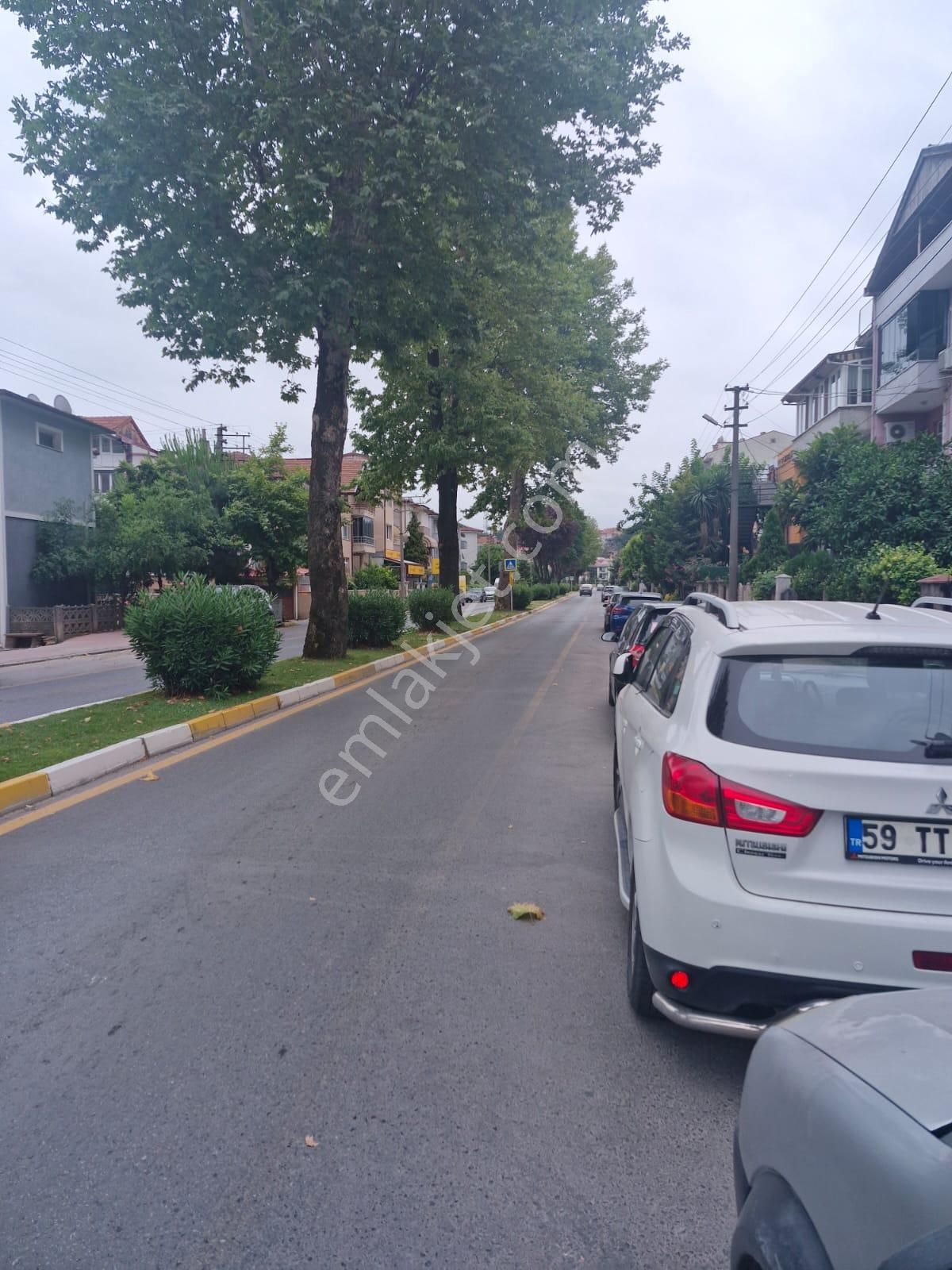 Seah Yürüme Mesafesinde 2+1 İçi Özel Lambiri Yapılı 100 M2 3. Kat Kiralık - Görsel 18