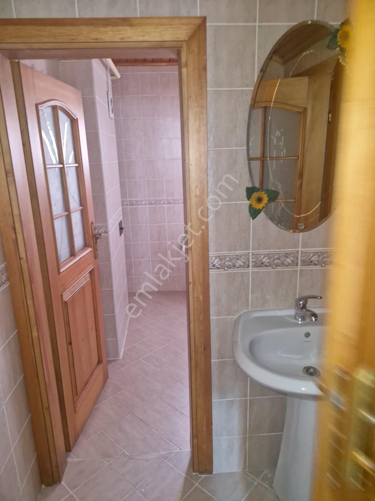 Seah Yürüme Mesafesinde 2+1 İçi Özel Lambiri Yapılı 100 M2 3. Kat Kiralık - Görsel 35