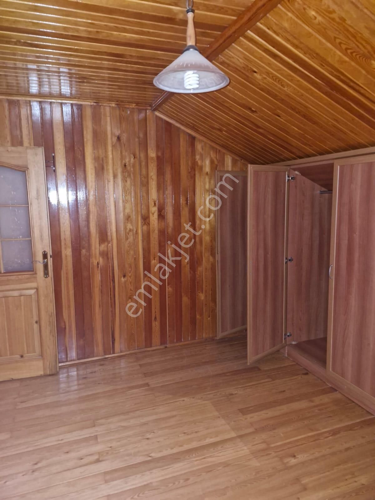 Seah Yürüme Mesafesinde 2+1 İçi Özel Lambiri Yapılı 100 M2 3. Kat Kiralık - Görsel 13