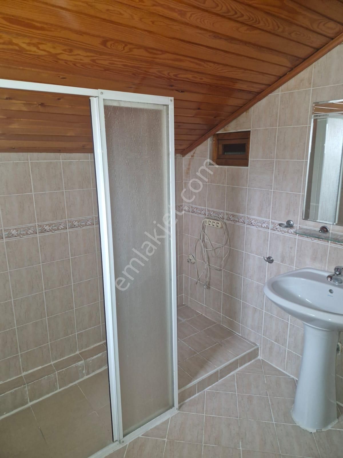 Seah Yürüme Mesafesinde 2+1 İçi Özel Lambiri Yapılı 100 M2 3. Kat Kiralık - Görsel 10