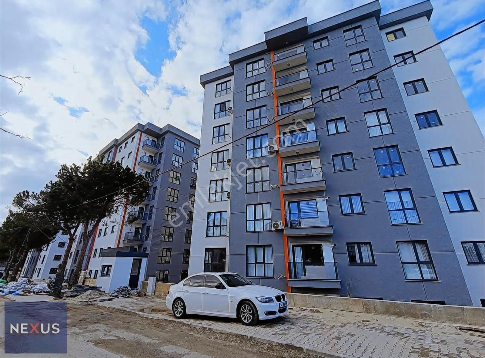 Sultanbeyli'de Saklı Bahçe Evleri Sitesinde Kiralık 3+1 Daire - Görsel 24