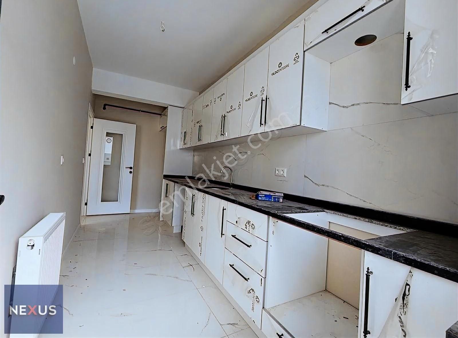Sultanbeyli'de Saklı Bahçe Evleri Sitesinde Kiralık 3+1 Daire - Görsel 16