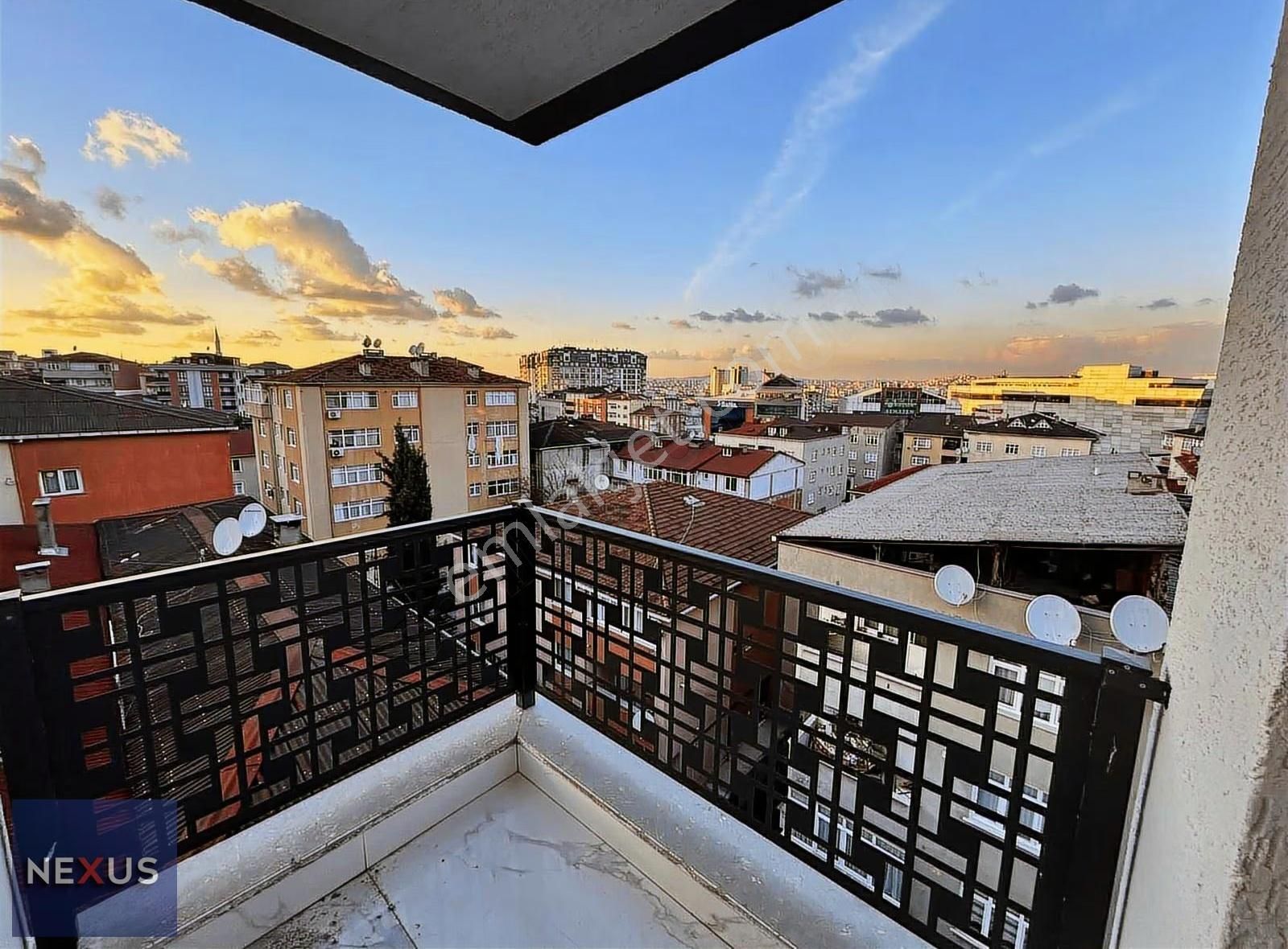 Sultanbeyli Merkezde 3+1 Satılık Üst Dubleks Daire - Görsel 8