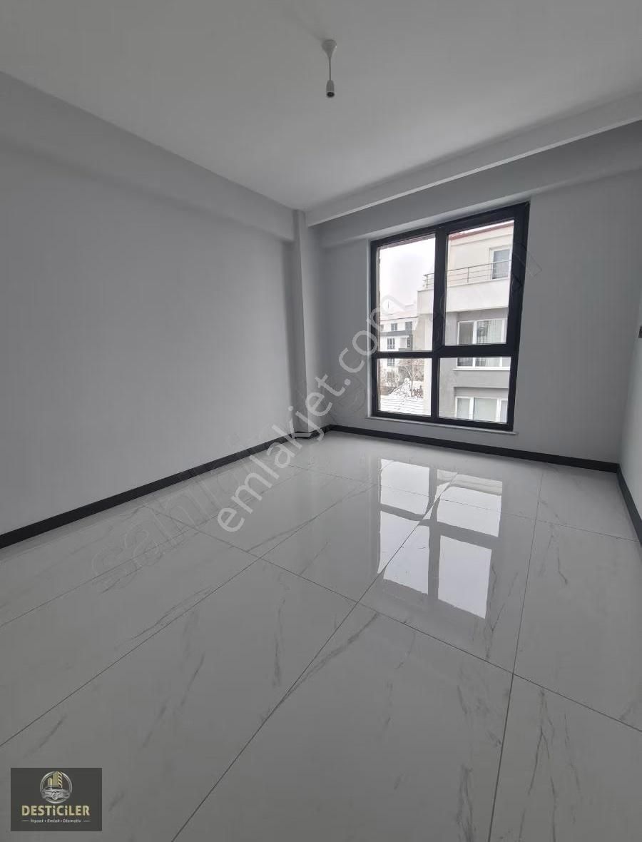 Hg-190 Şarhöyük Mah. Büyük Park Yanı Ö.garajlı Ebeveyn Banyo 3+1 - Görsel 20
