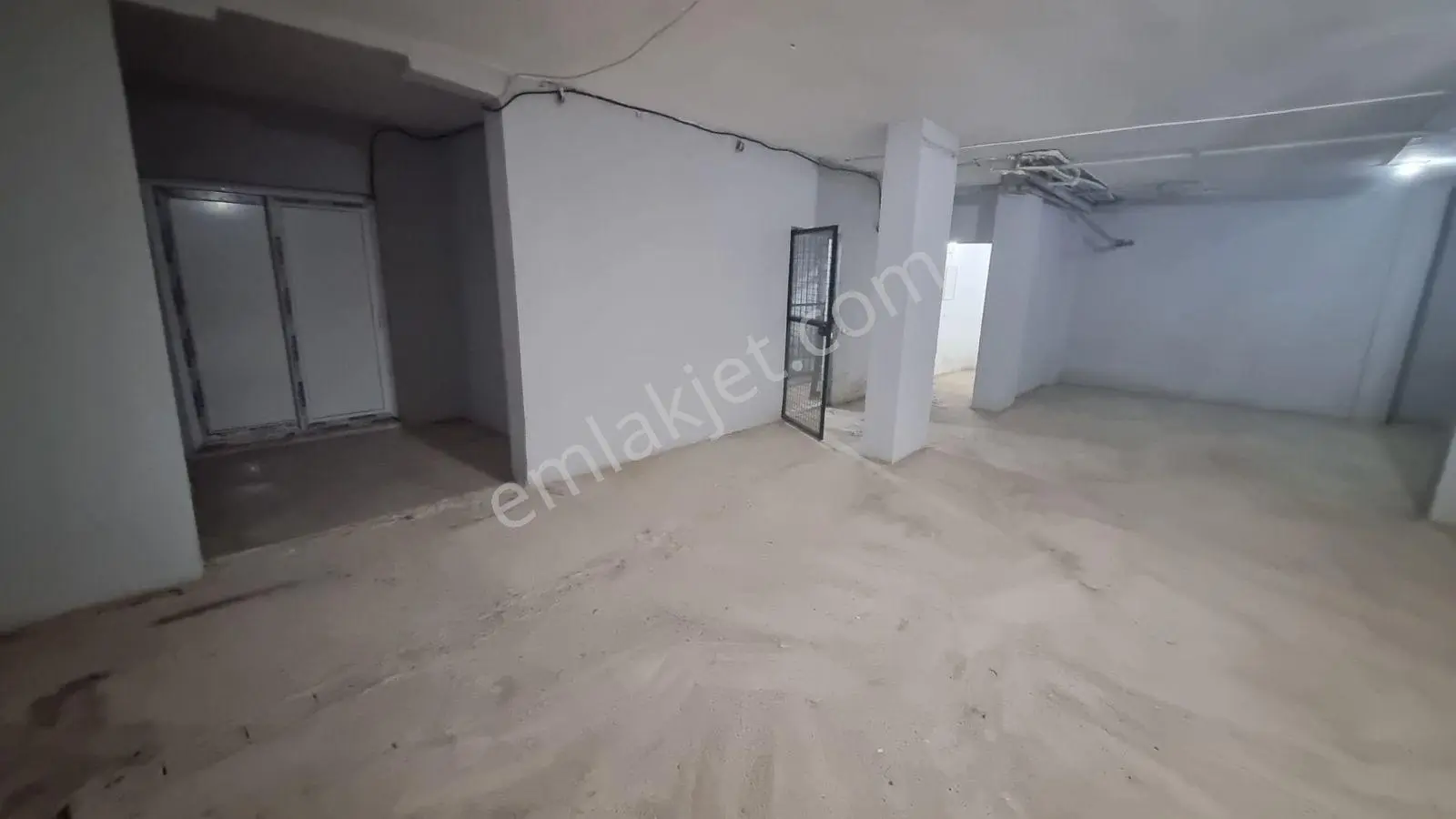 Konyaaltı Hurma Bölgesinde Kiralık Depo - Görsel 3