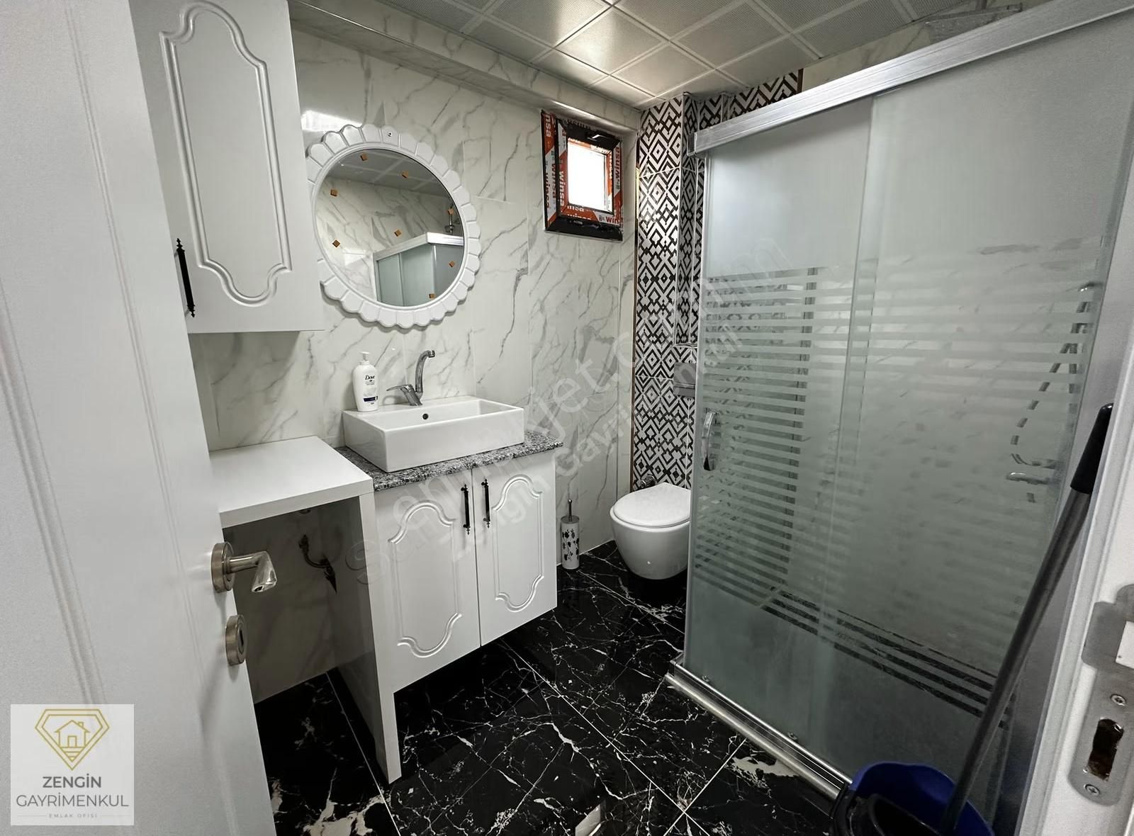 Foça'da Taşınmaya Hazır Köşe Konumlu Satılık Tripleks Villa - Görsel 5