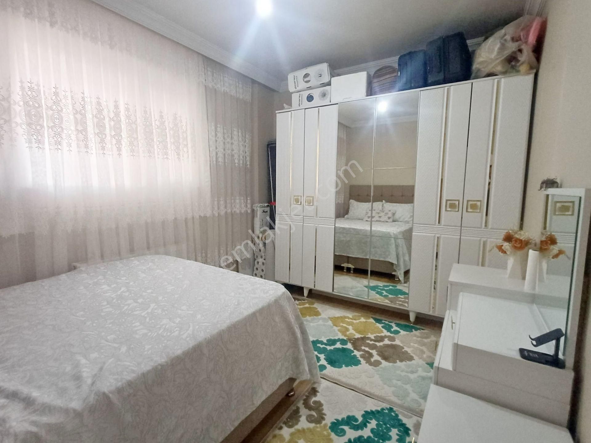 Mertcan Dan Adnan Kahveci Metroya Yürüme Balkonlu 2+1 Bahçe Katı - Görsel 5