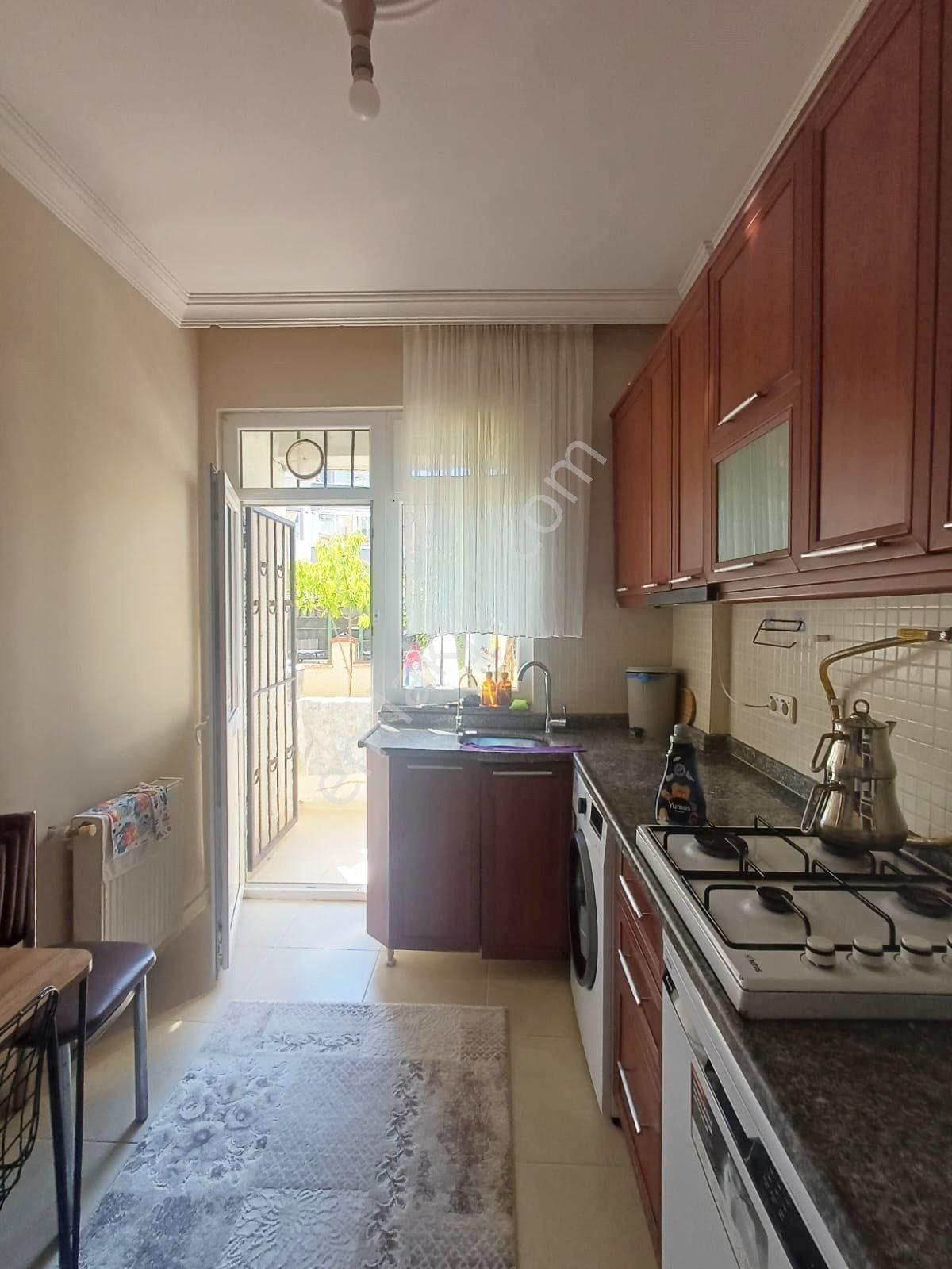 Mertcan Dan Adnan Kahveci Metroya Yürüme Balkonlu 2+1 Bahçe Katı - Görsel 15