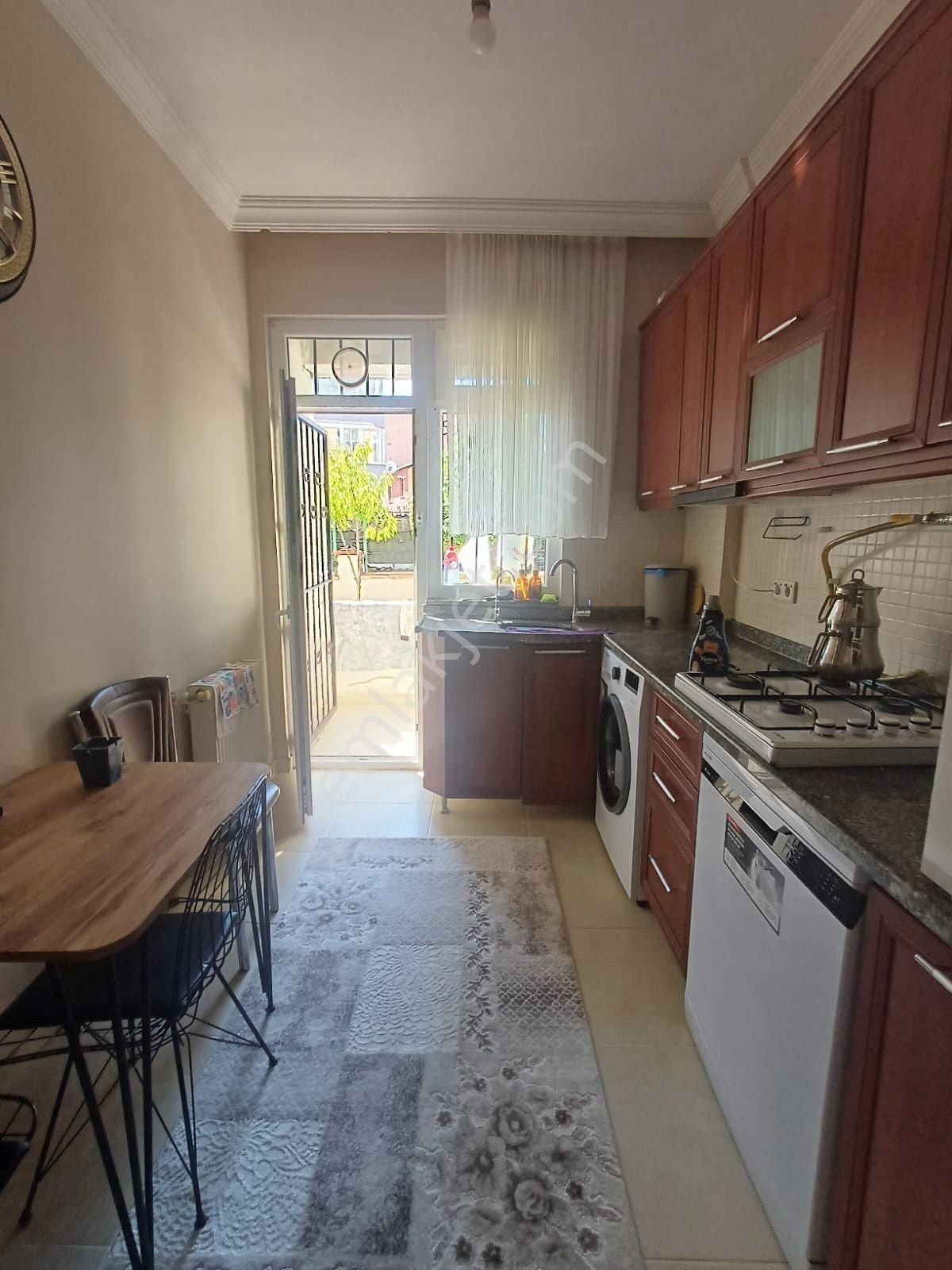 Mertcan Dan Adnan Kahveci Metroya Yürüme Balkonlu 2+1 Bahçe Katı - Görsel 14