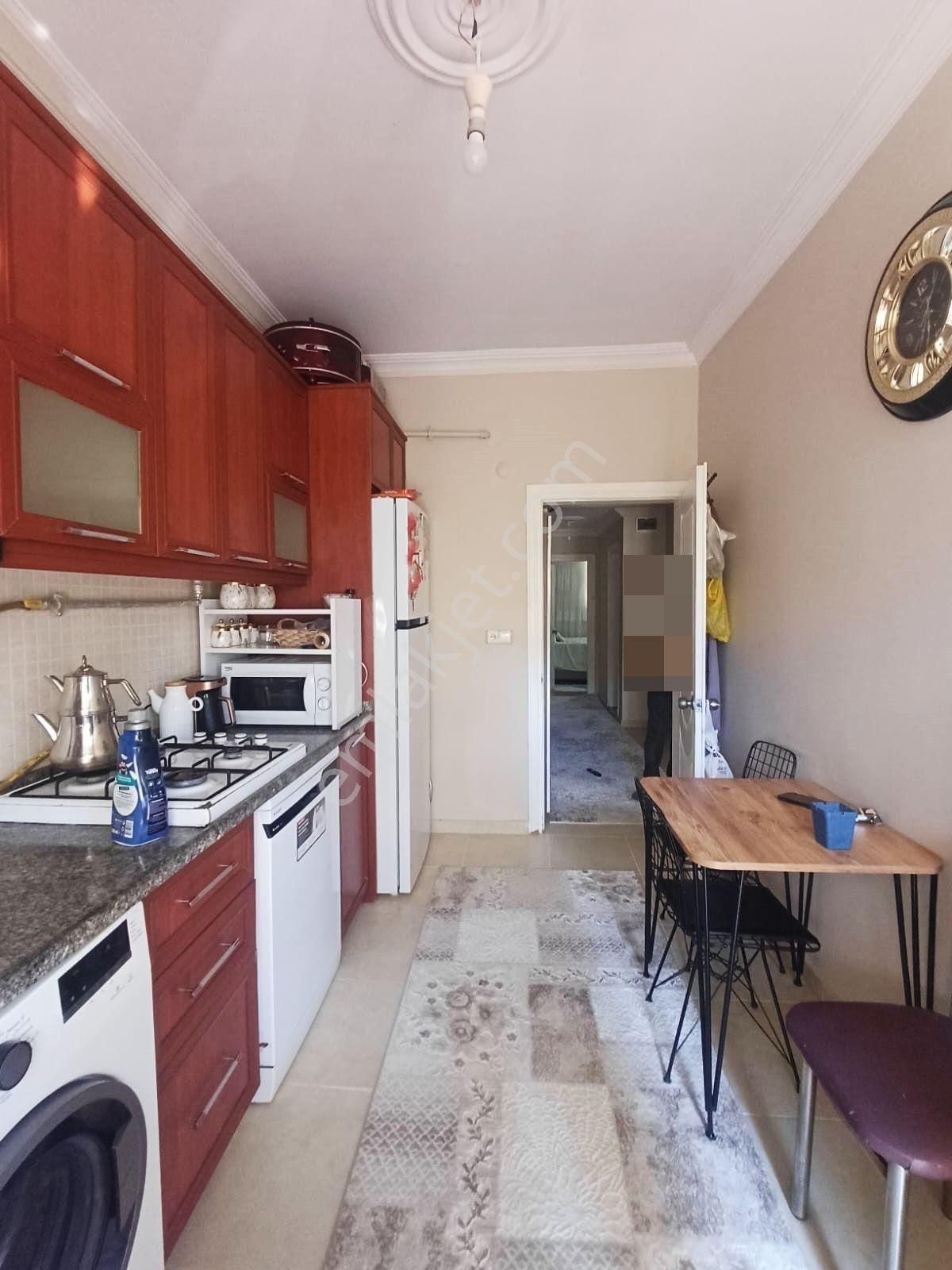 Mertcan Dan Adnan Kahveci Metroya Yürüme Balkonlu 2+1 Bahçe Katı - Görsel 16