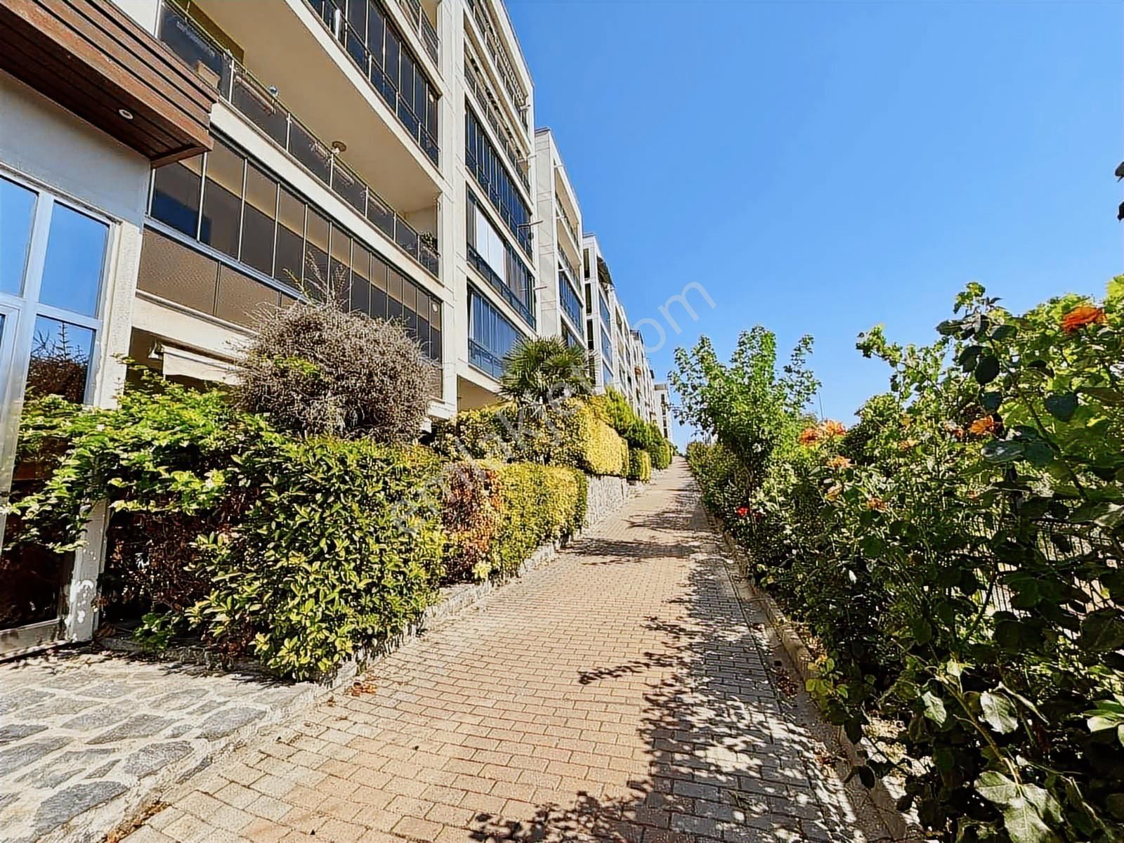 Bursa Mudanya Deniz Manzaralı Satılık 4+2 Dubleks Havuzlu Daire - Görsel 10