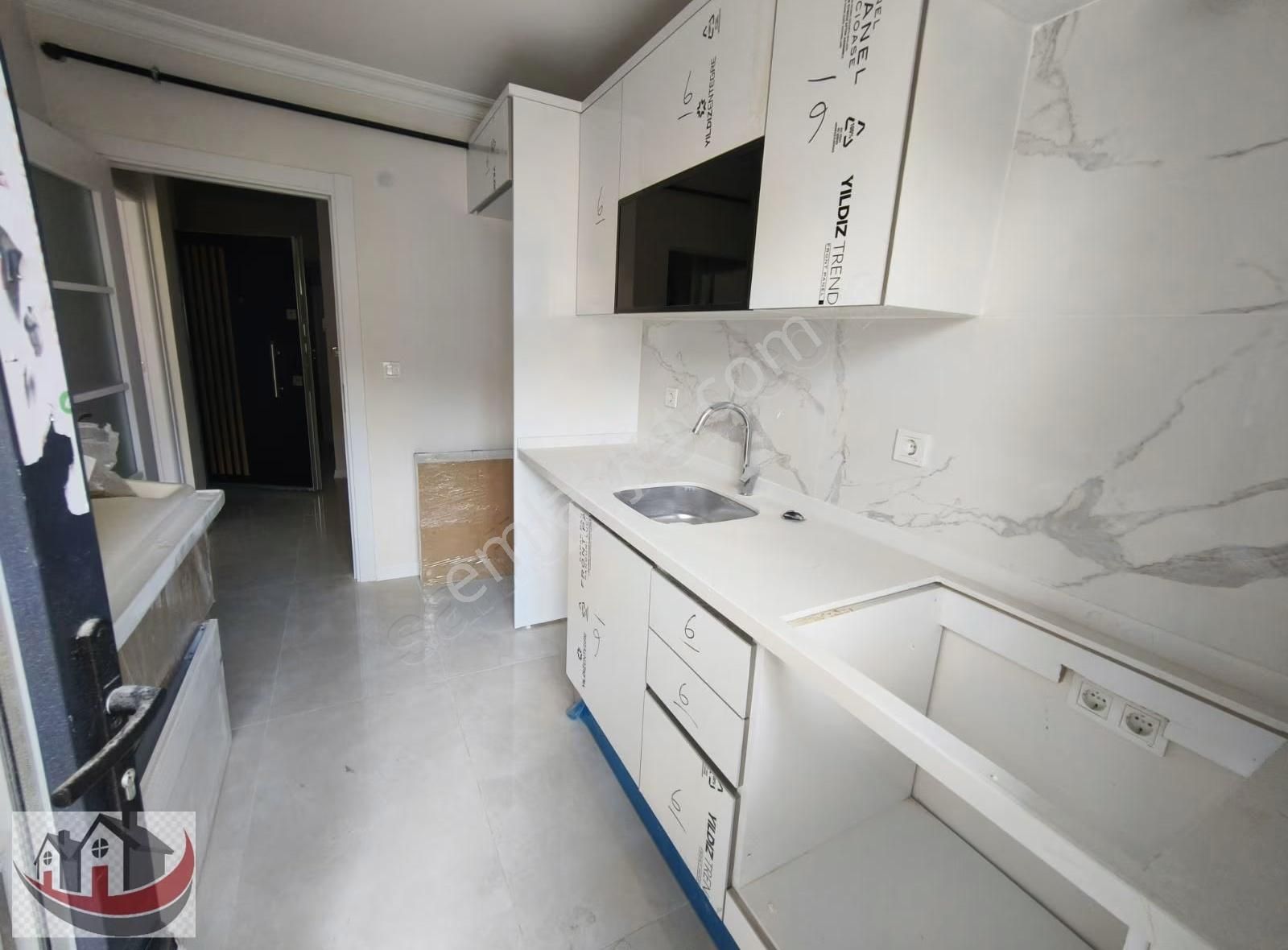 Güneyden Tapu Masrafı Yok 3+1.115m2 Balkonlu Lüks Daire - Görsel 3