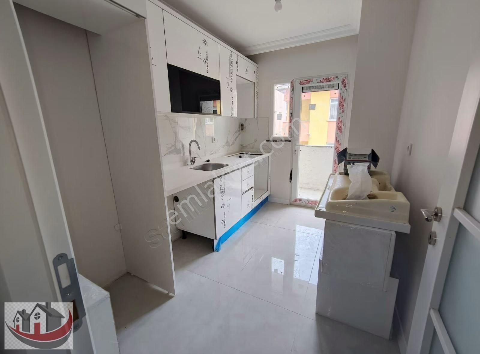 Güneyden Tapu Masrafı Yok 3+1.115m2 Balkonlu Lüks Daire - Görsel 11