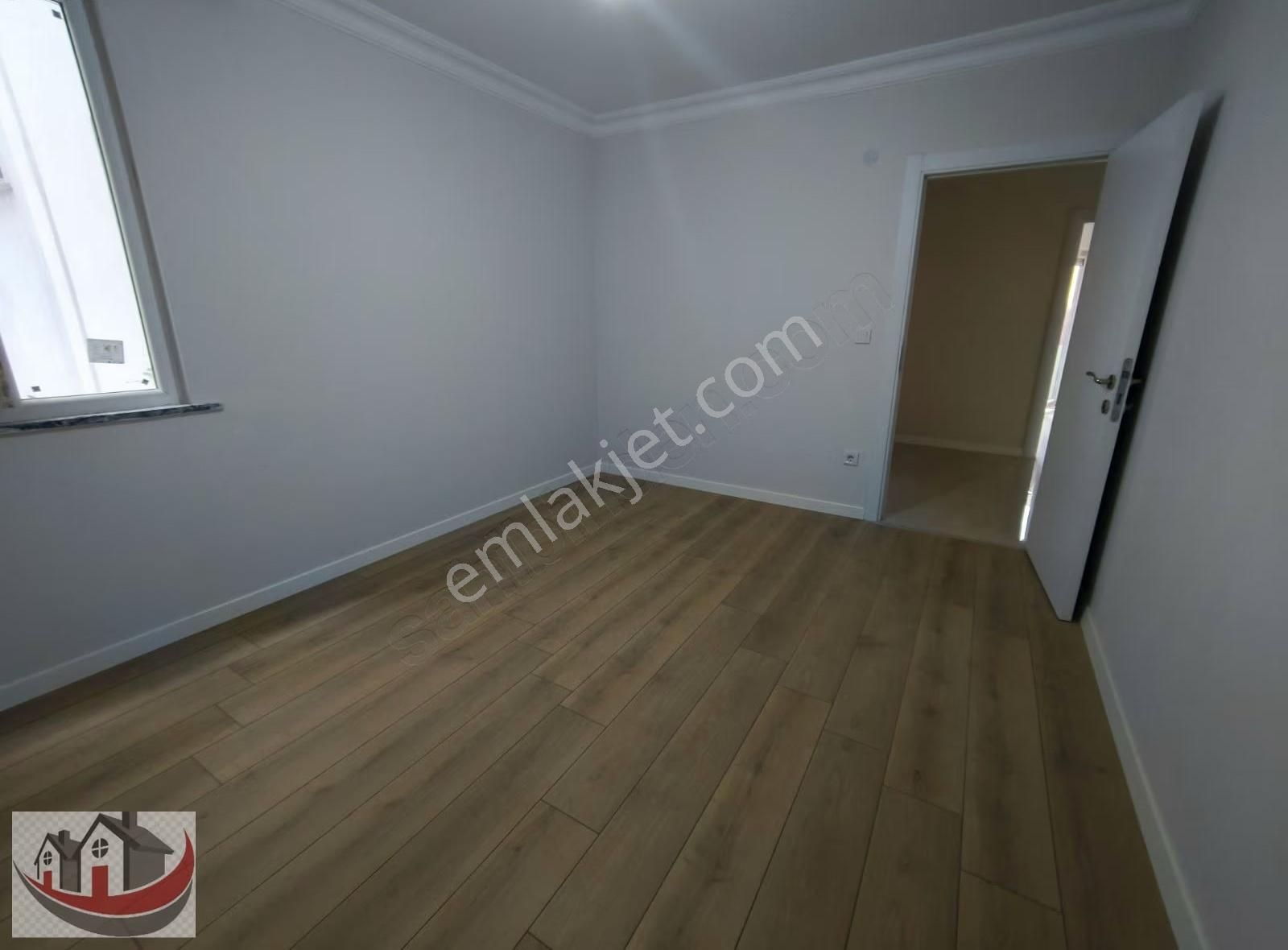 Güneyden Tapu Masrafı Yok 3+1.115m2 Balkonlu Lüks Daire - Görsel 2