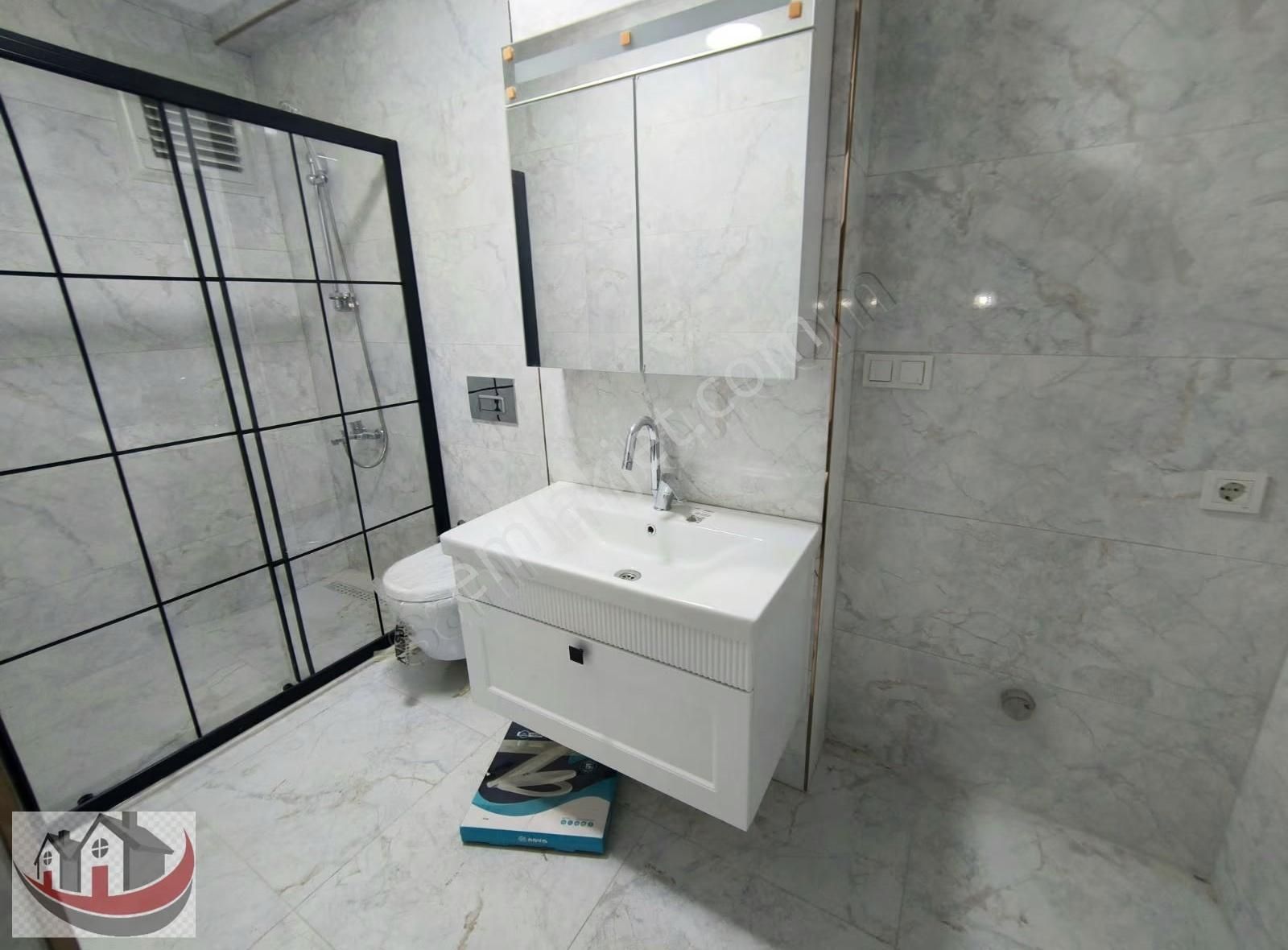 Güneyden Tapu Masrafı Yok 3+1.115m2 Balkonlu Lüks Daire - Görsel 7