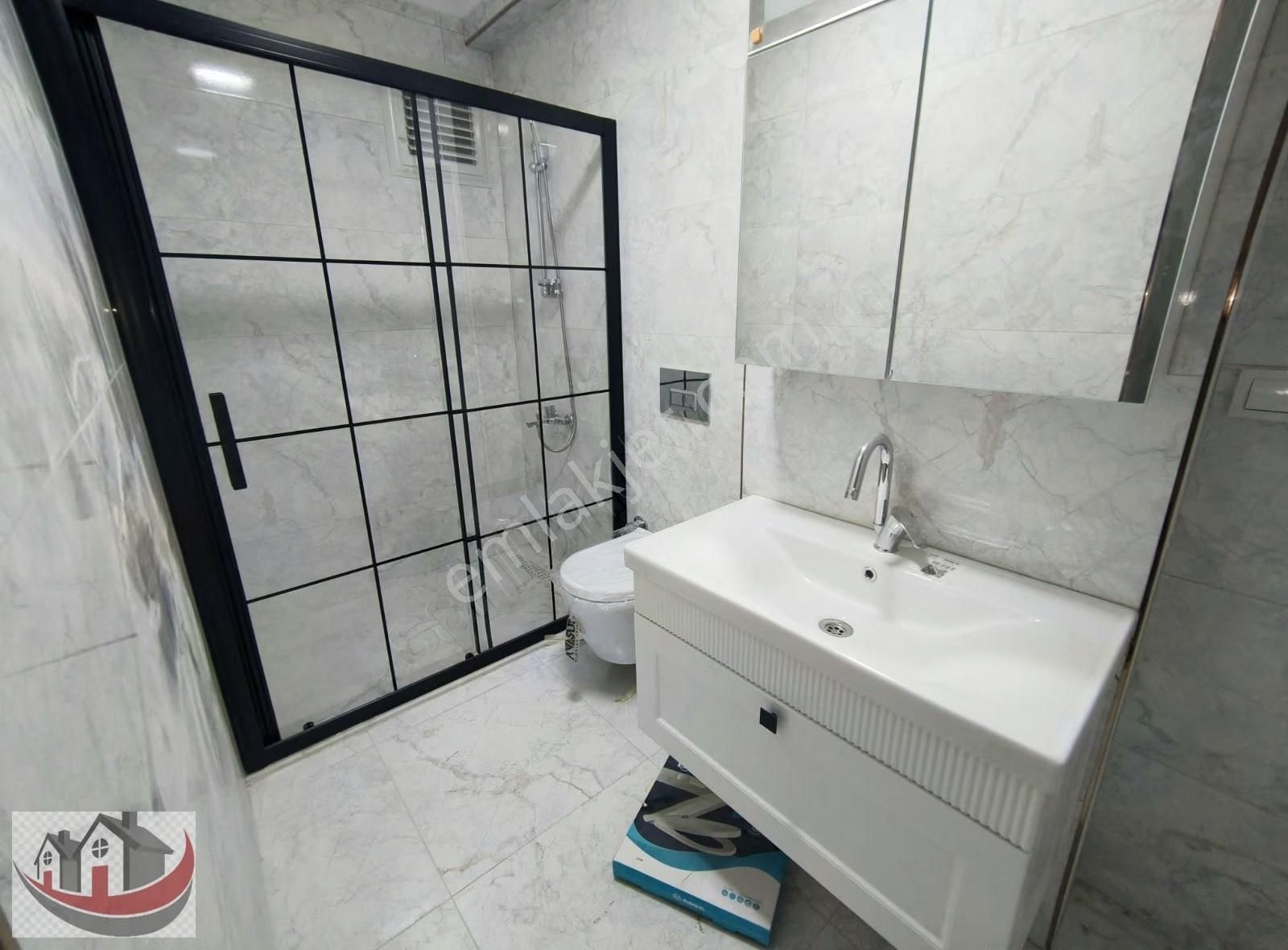 Güneyden Tapu Masrafı Yok 3+1.115m2 Balkonlu Lüks Daire - Görsel 12