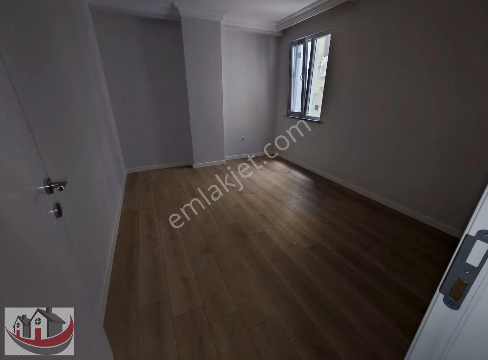 Güneyden Tapu Masrafı Yok 3+1.115m2 Balkonlu Lüks Daire - Görsel 6