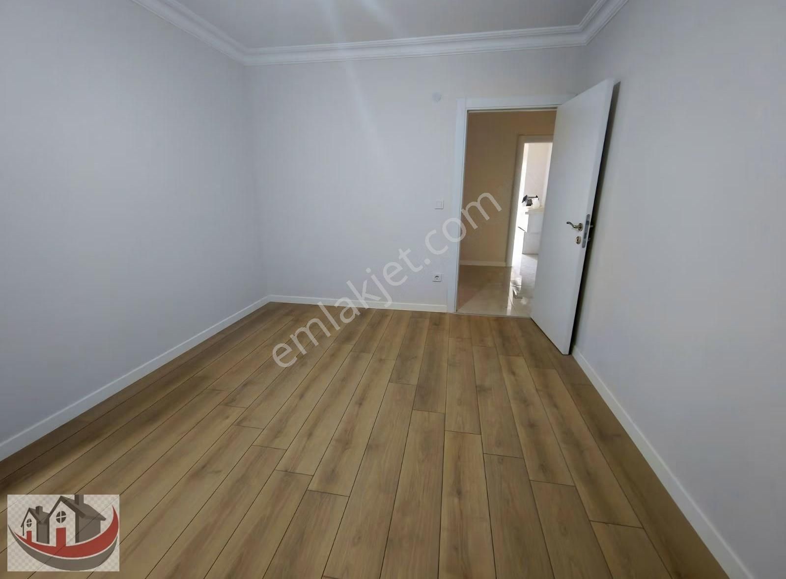 Güneyden Tapu Masrafı Yok 3+1.115m2 Balkonlu Lüks Daire - Görsel 8