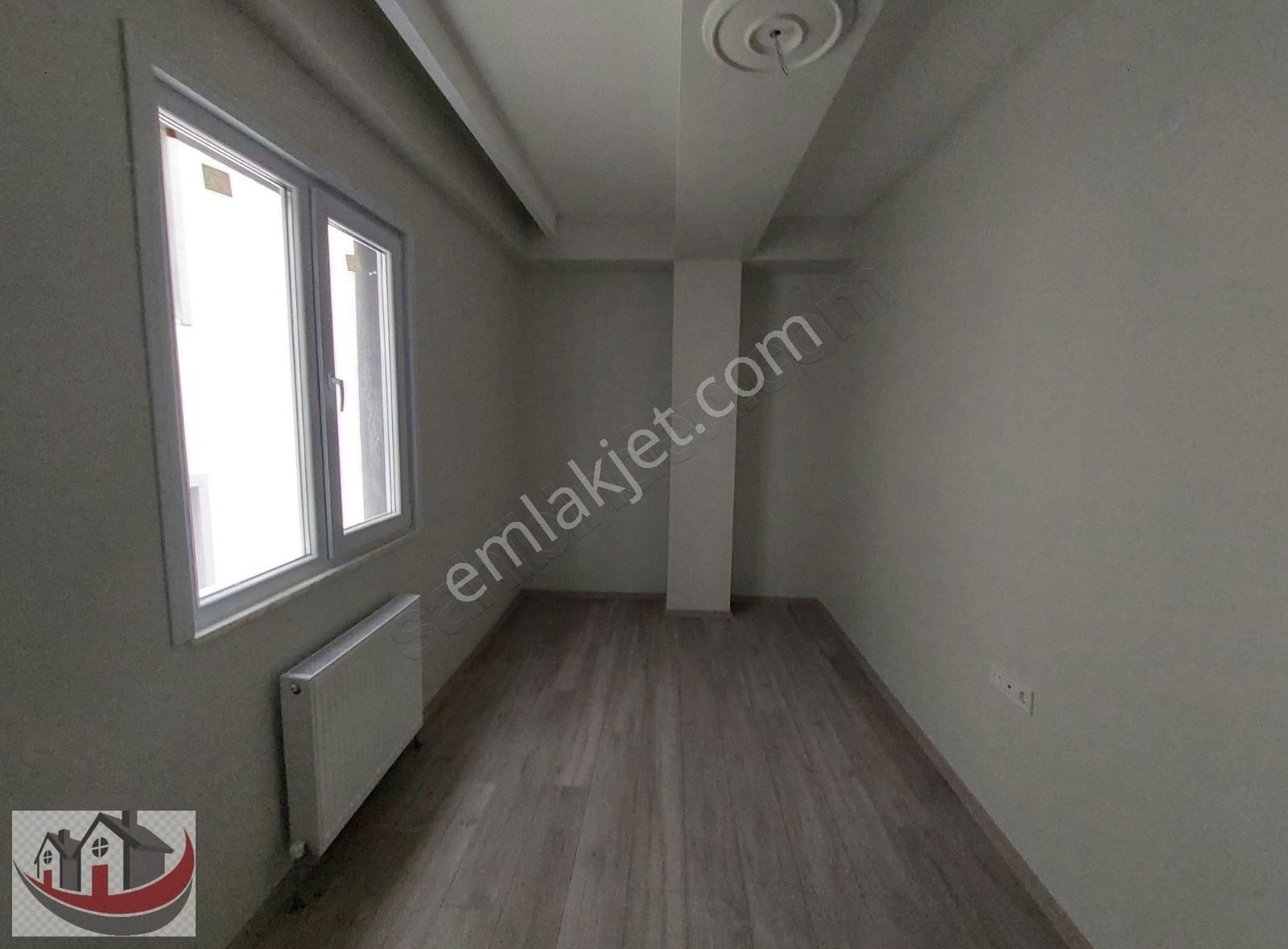 Güneyden Metroya 5 Dakika Yürüme Sıfır 2+1.85m2 Arakat Daire - Görsel 9