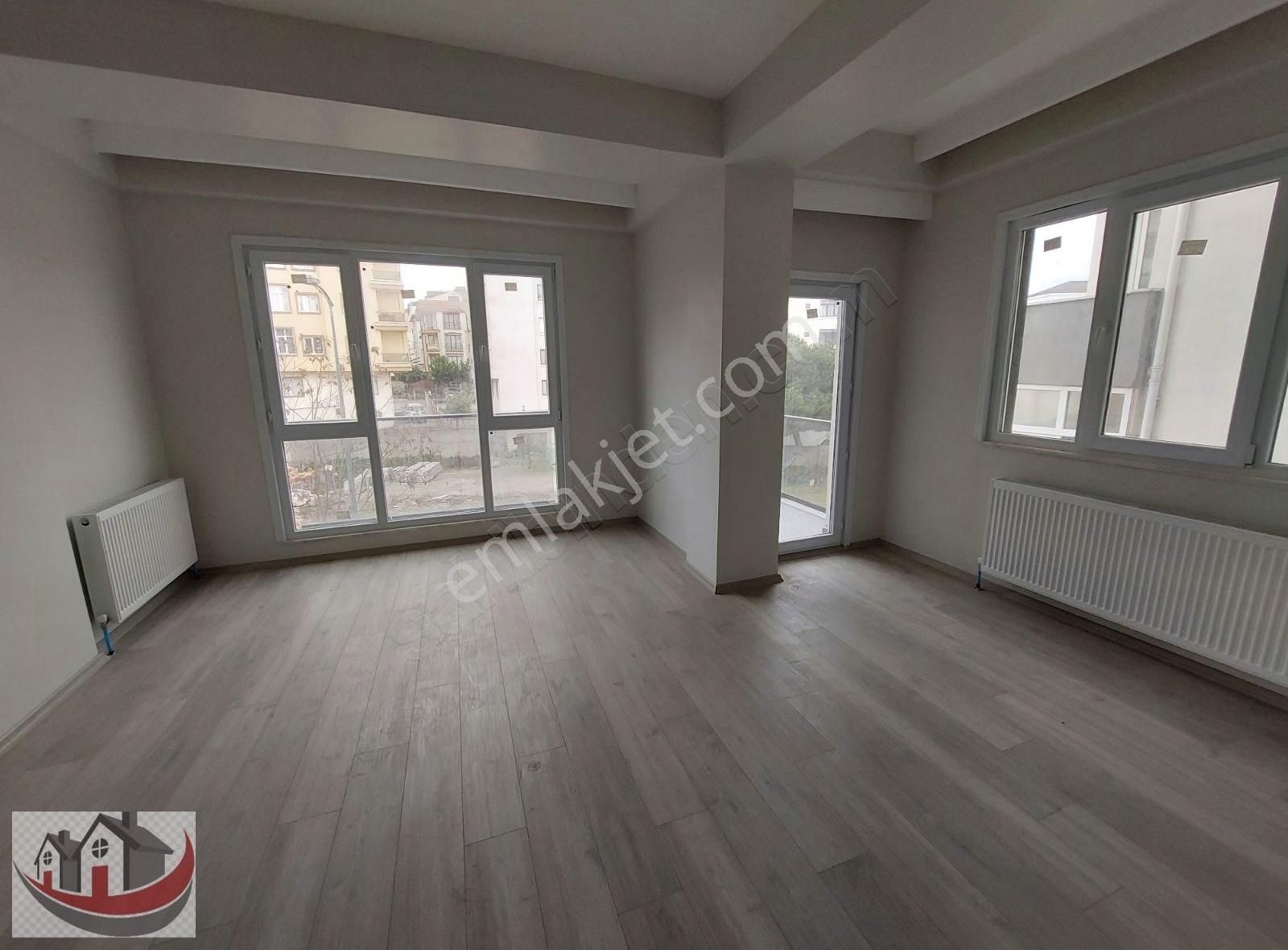 Güneyden Metroya 5 Dakika Yürüme Sıfır 2+1.85m2 Arakat Daire - Görsel 25