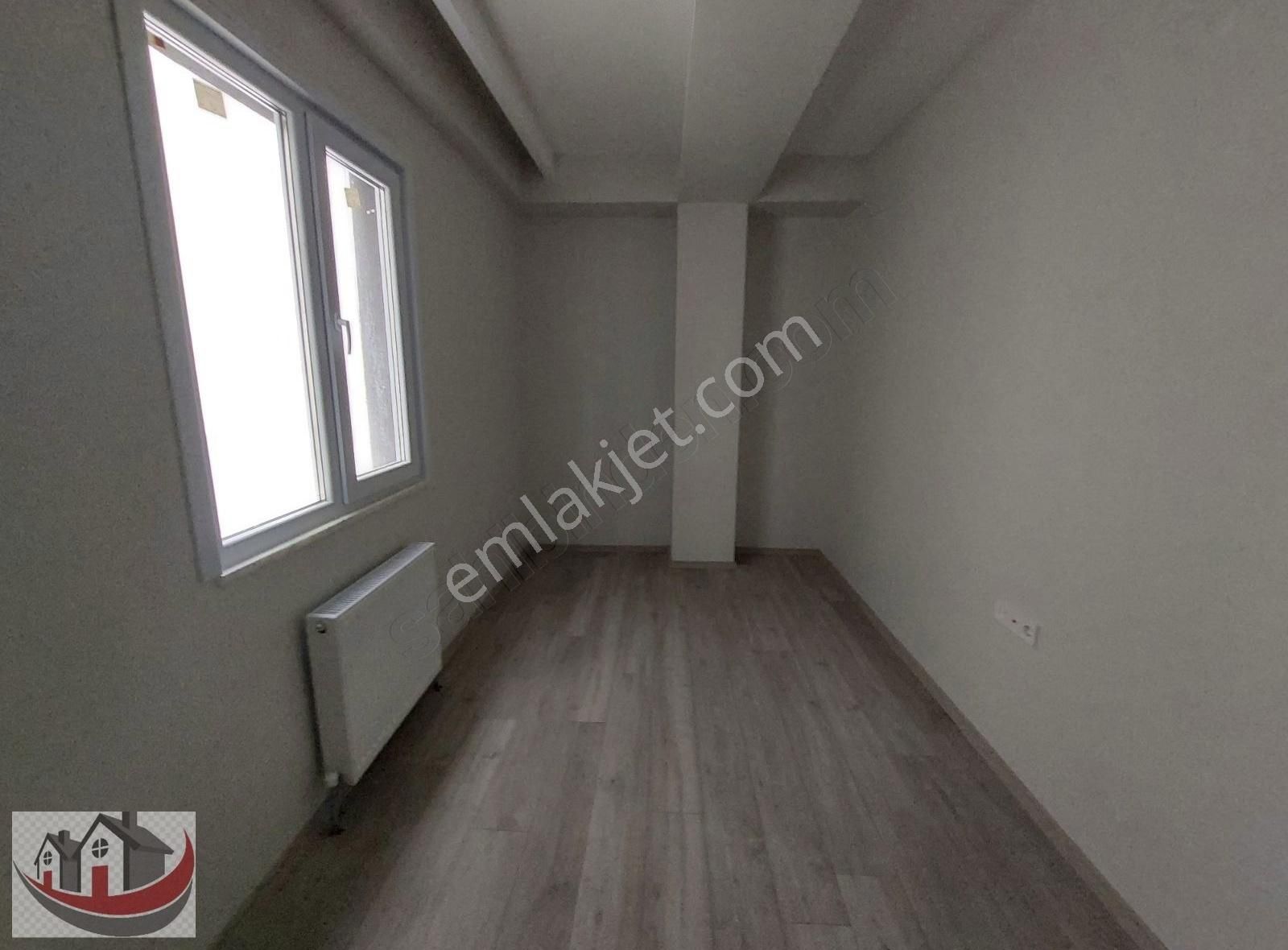 Güneyden Metroya 5 Dakika Yürüme Sıfır 2+1.85m2 Arakat Daire - Görsel 14