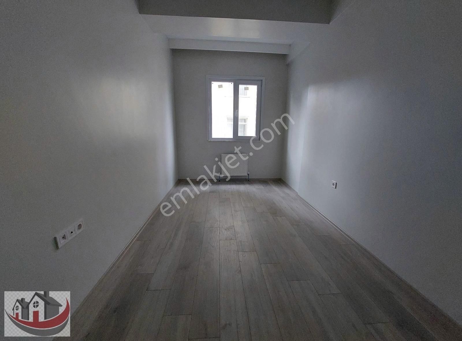 Güneyden Metroya 5 Dakika Yürüme Sıfır 2+1.85m2 Arakat Daire - Görsel 8