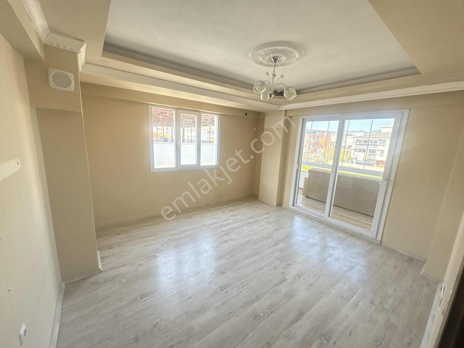 Bahçe Nizam Cam Balkonlu Yatırıma Uygun Satılık 2+1 Daire - Görsel 2