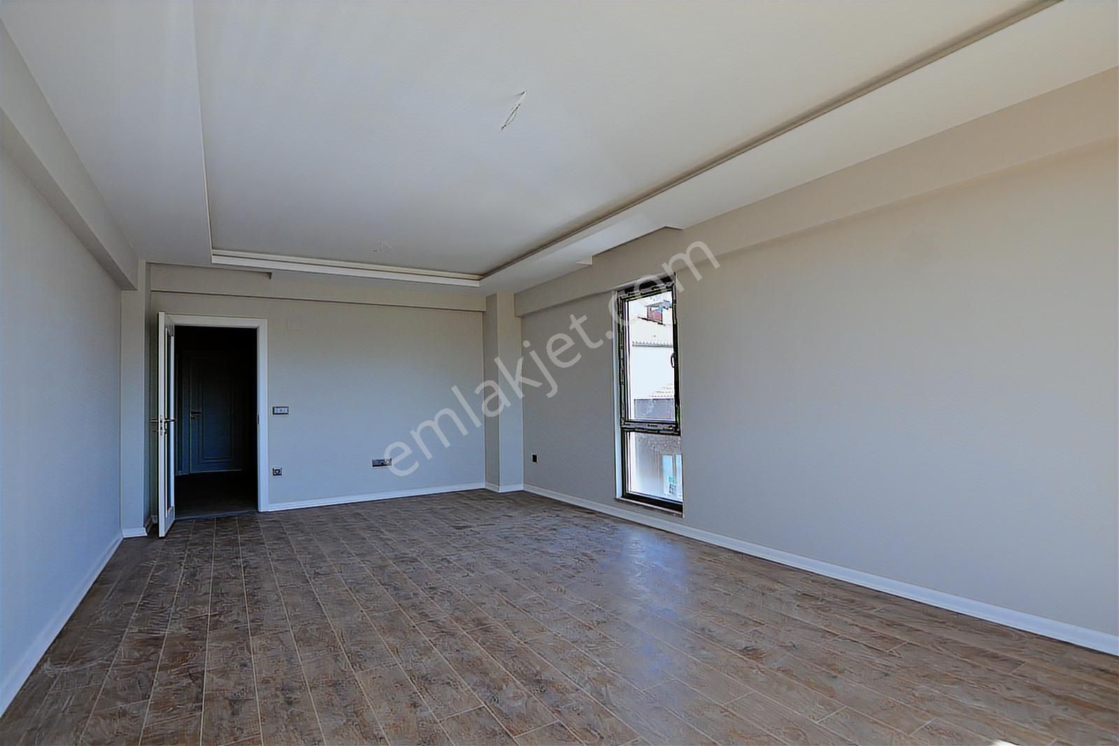 Ahmet Taner Kışlalı Bulvarda Kiralık 3+1 Daire - Görsel 13