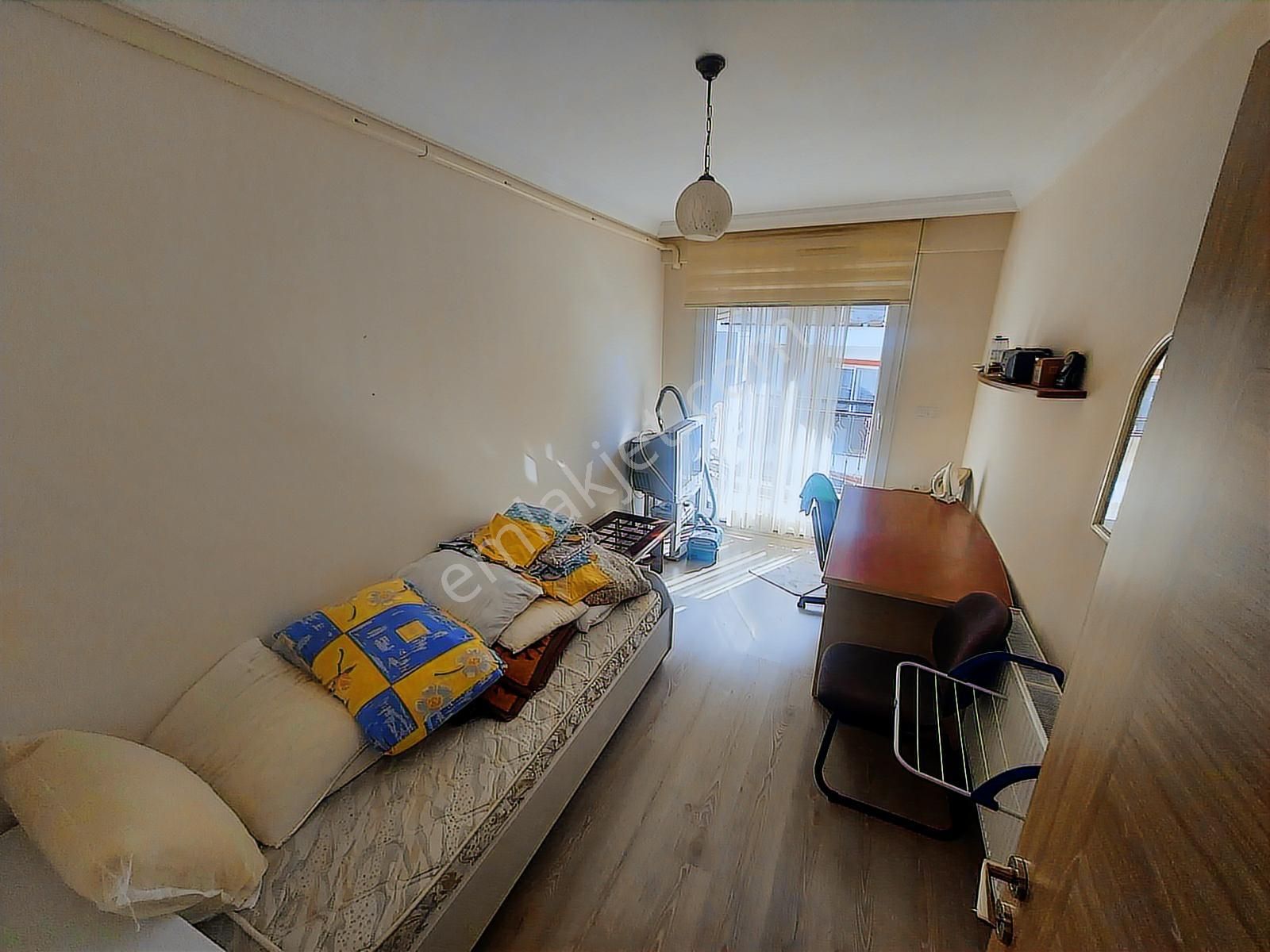 Seferihisar Hıdırlıkta Eşyalı Kiralık 2+1 Daire !!! - Görsel 12
