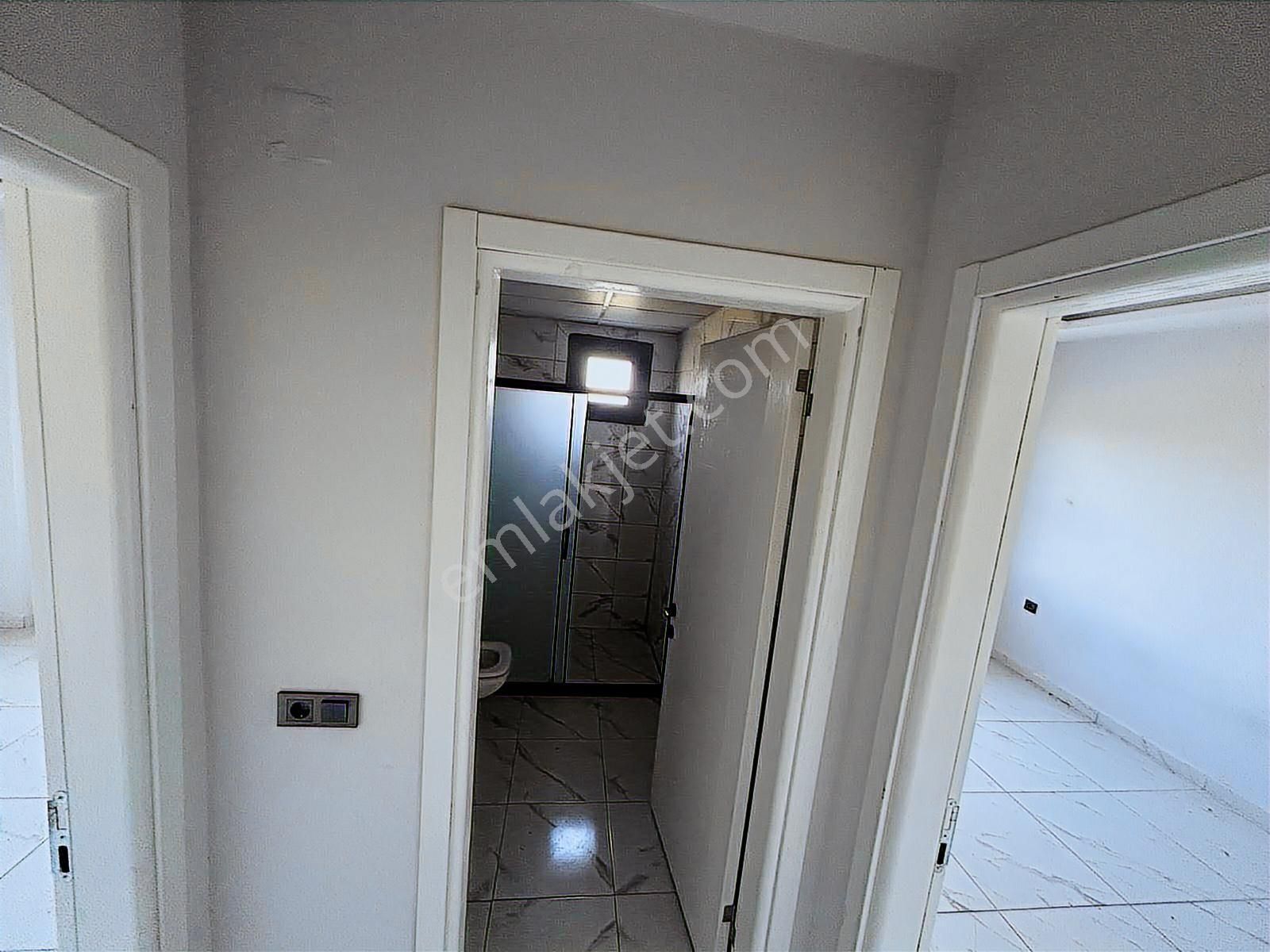 Thor'dan Akdeniz Hürriyet Mah Kazanlı İlkokul Civarı Satılık 2+1 - Görsel 12