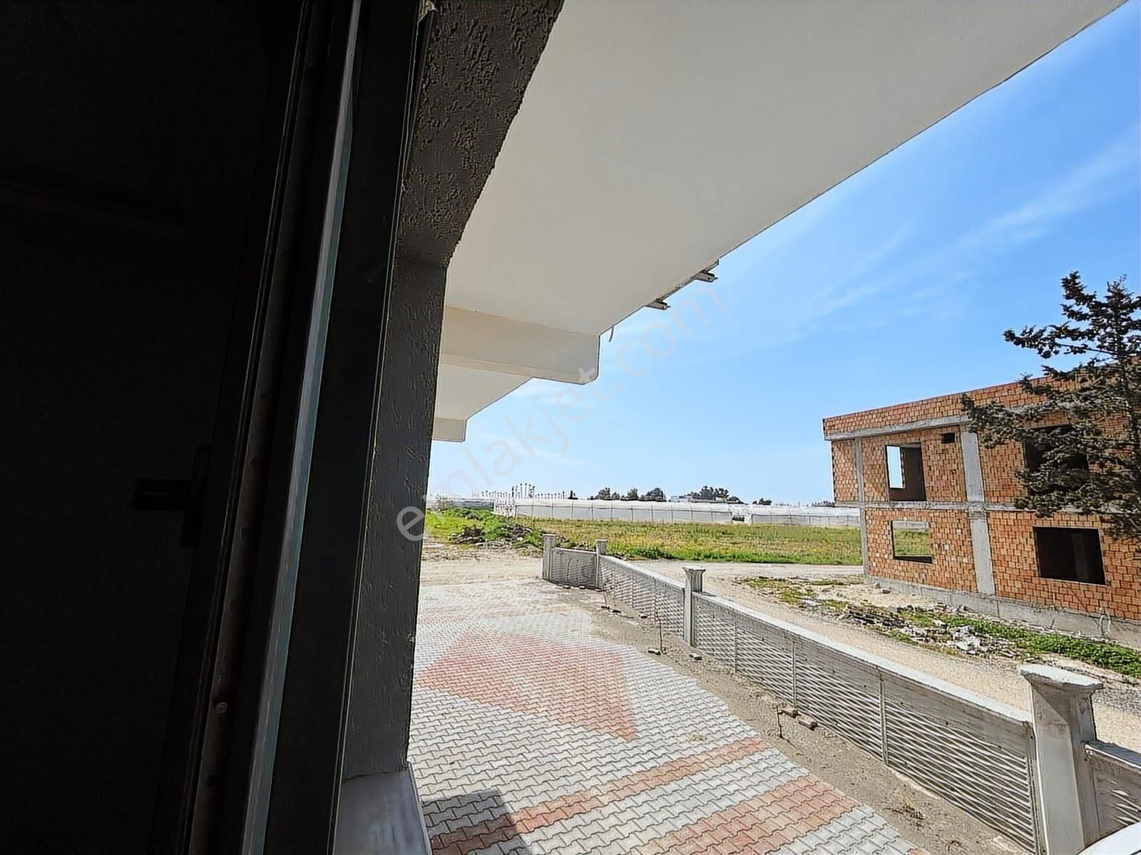 Thor'dan Akdeniz Hürriyet Mah Kazanlı İlkokul Civarı Satılık 2+1 - Görsel 21