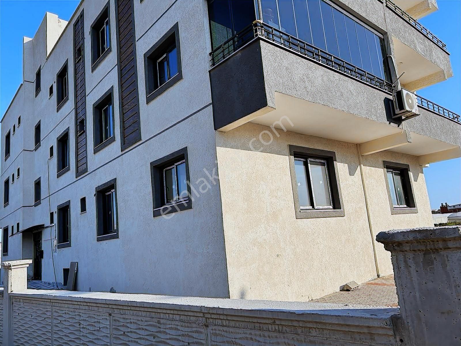 Thor'dan Akdeniz Hürriyet Mah Kazanlı İlkokul Civarı Satılık 2+1 - Görsel 32