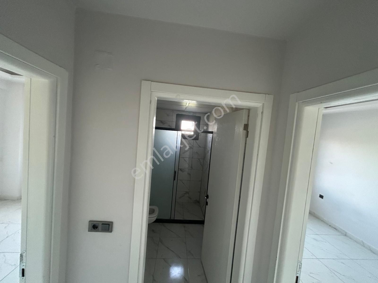 Thor'dan Akdeniz Hürriyet Mah Kazanlı İlkokul Civarı Satılık 2+1 - Görsel 30