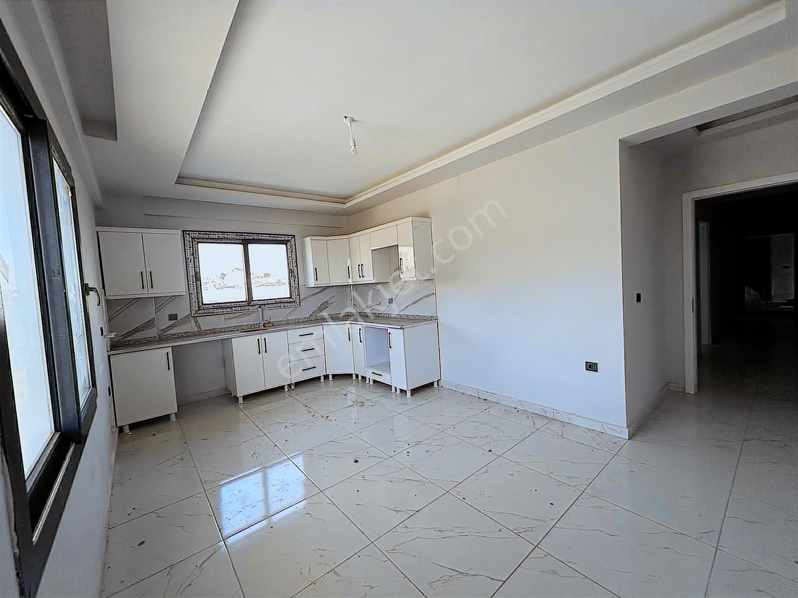 Thor'dan Akdeniz Hürriyet Mah Kazanlı İlkokul Civarı Satılık 2+1 - Görsel 34