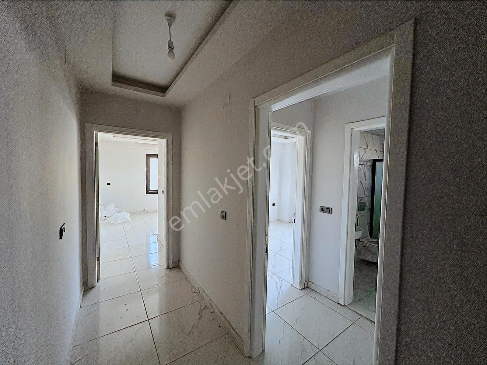 Thor'dan Akdeniz Hürriyet Mah Kazanlı İlkokul Civarı Satılık 2+1 - Görsel 29