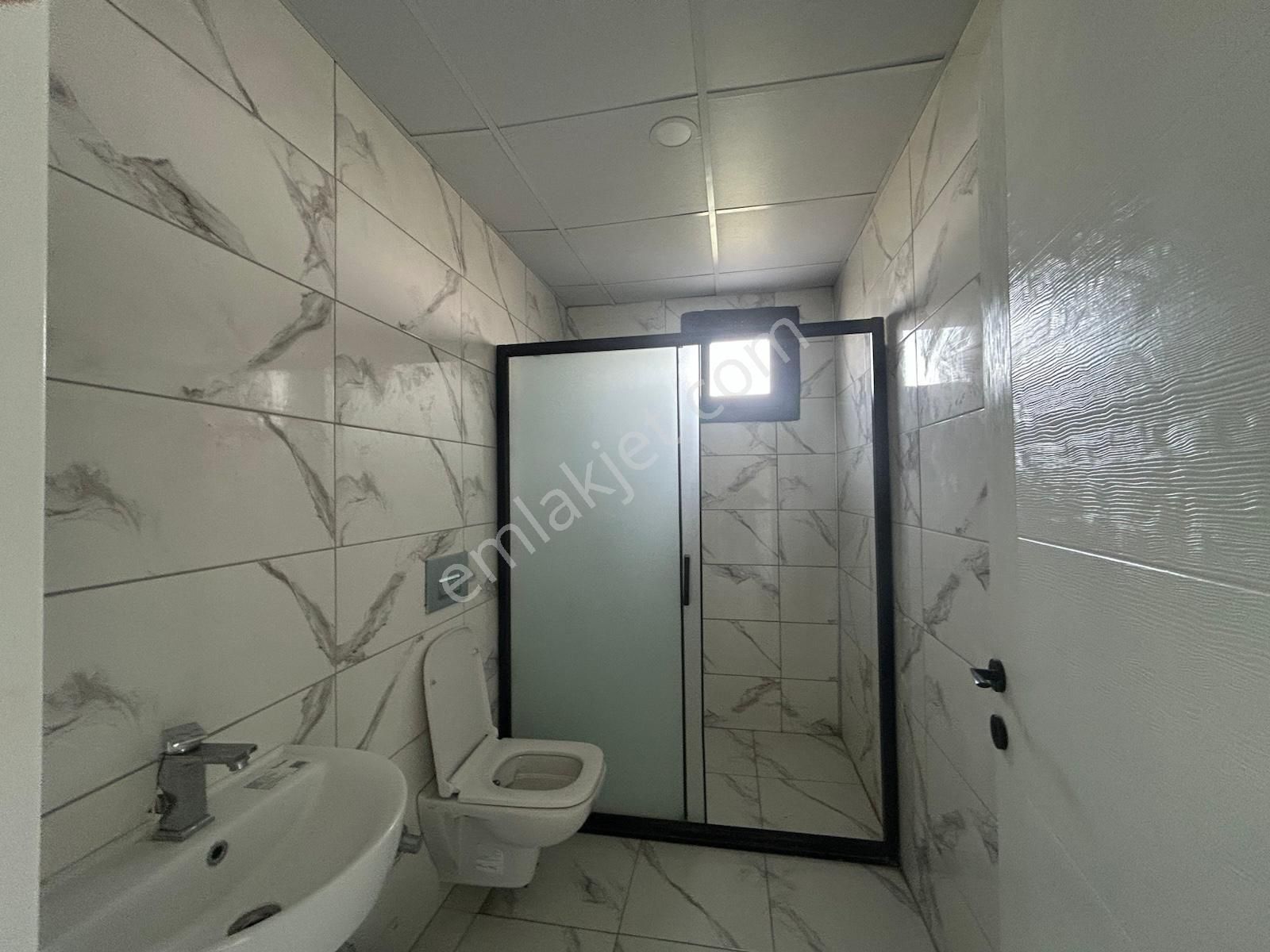 Thor'dan Akdeniz Hürriyet Mah Kazanlı İlkokul Civarı Satılık 2+1 - Görsel 20