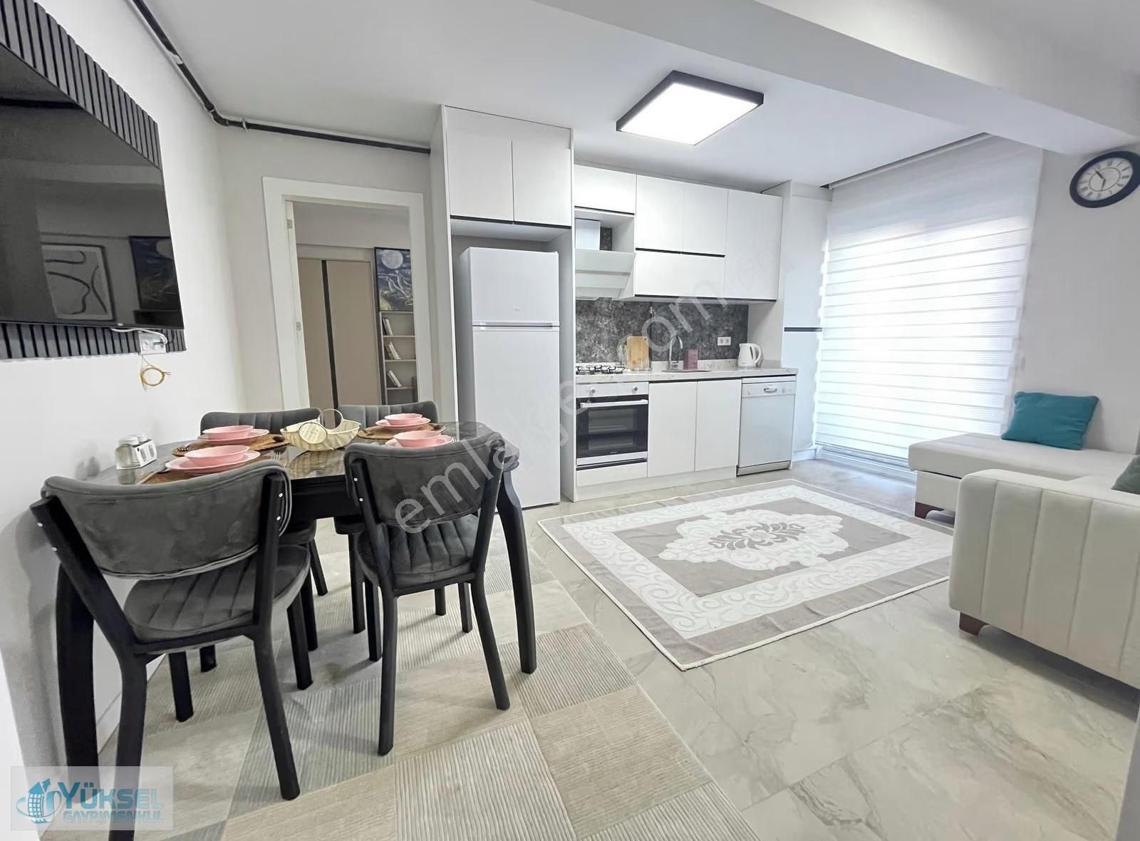 Denizli Selçukbey De Full Eşyalı 2+1 Özel Bahçeli Kaçırılmayacak Fiyata Satılık Fırsat Suit Daire