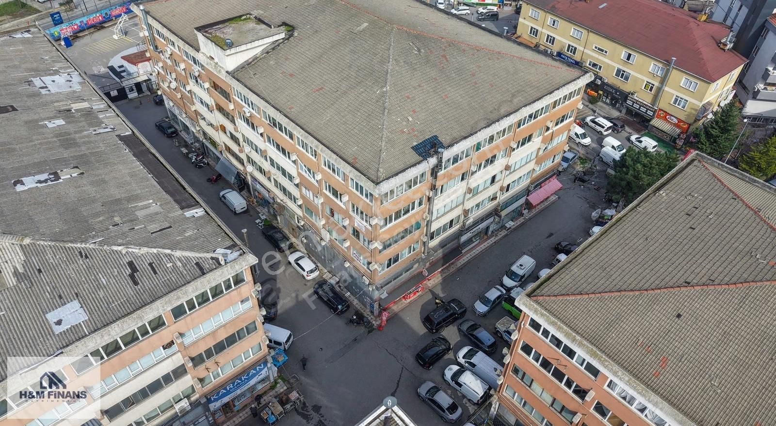 Ümraniye Tepe Üstünde Metroya Meydan Avmye Yakın Satılık Market - Görsel 19