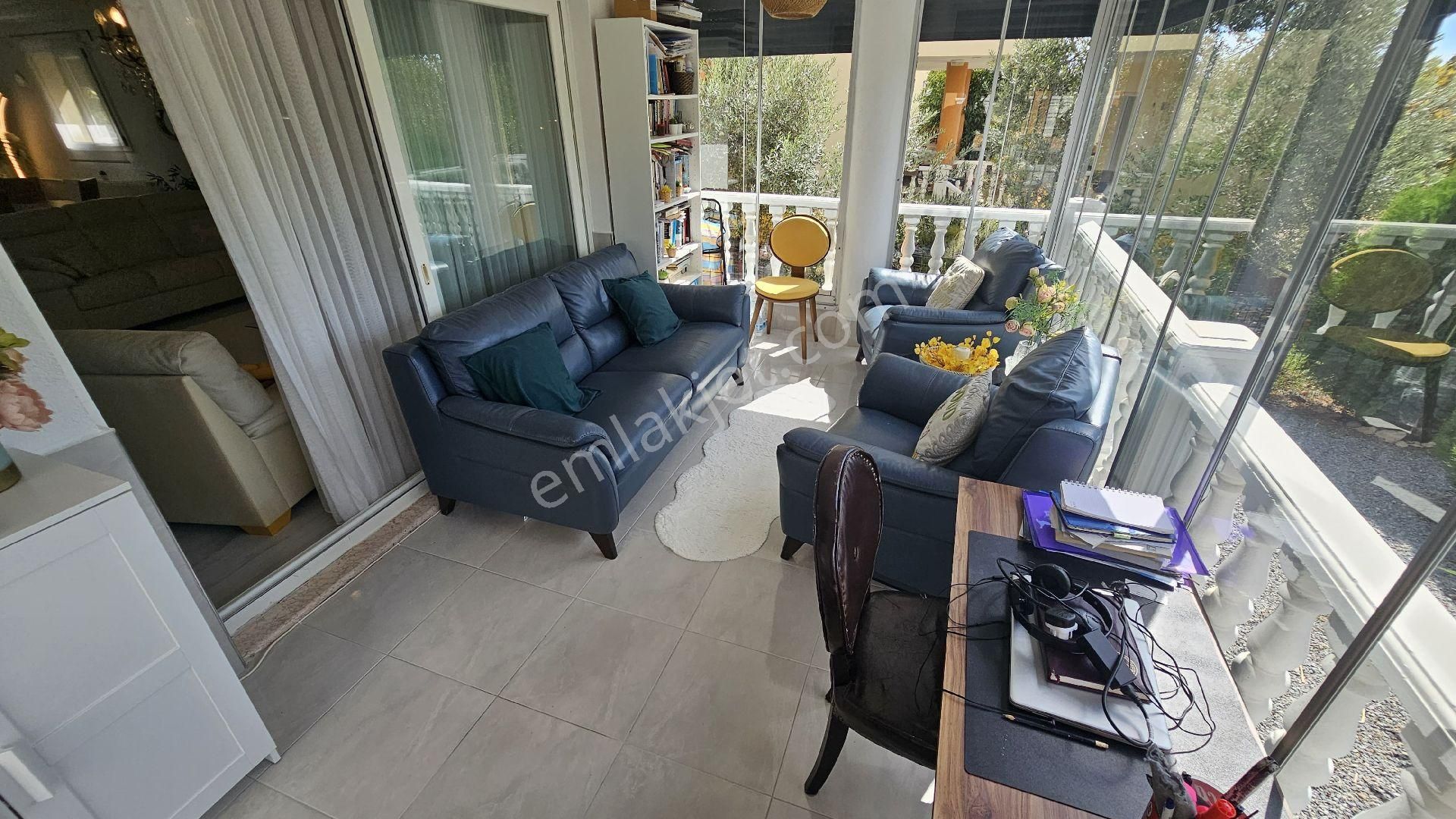 Didim Akyeniköyde Harika Site İçi 4+1 Müstakil Villa - Görsel 16