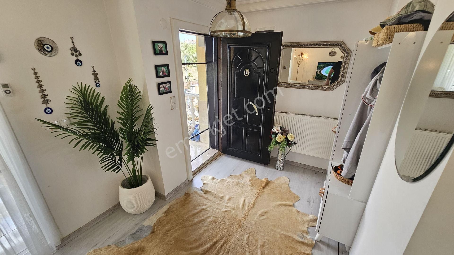 Didim Akyeniköyde Harika Site İçi 4+1 Müstakil Villa - Görsel 8