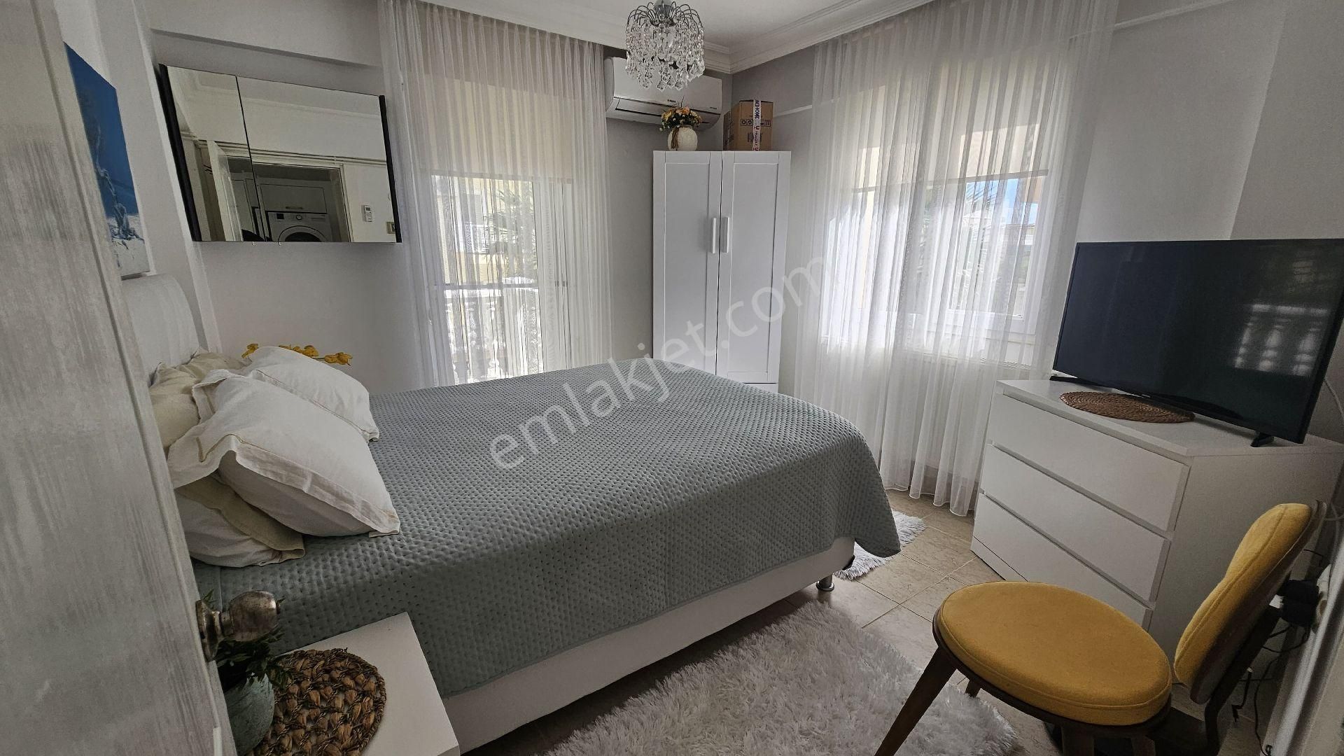 Didim Akyeniköyde Harika Site İçi 4+1 Müstakil Villa - Görsel 24