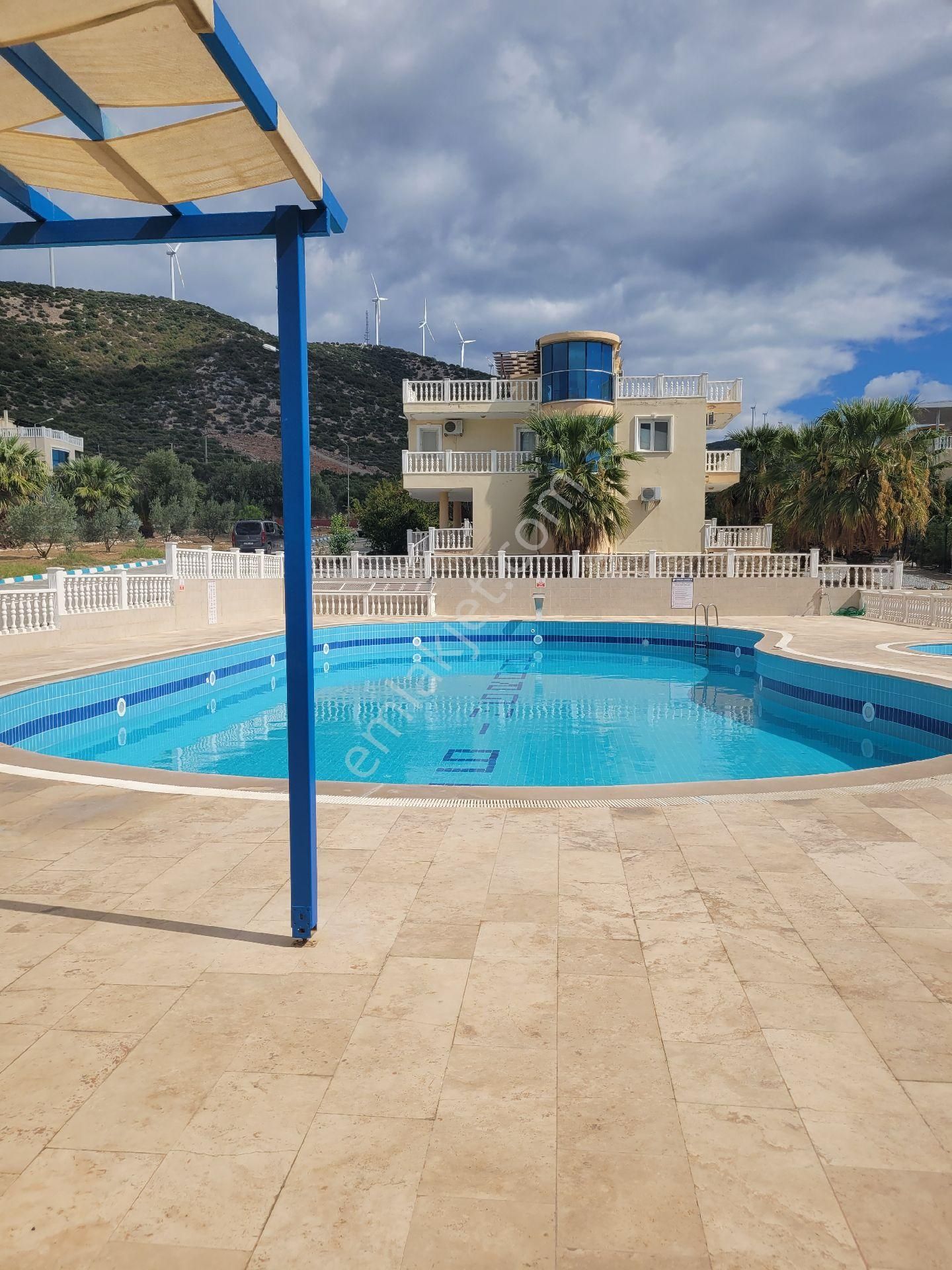 Didim Akyeniköyde Harika Site İçi 4+1 Müstakil Villa - Görsel 3