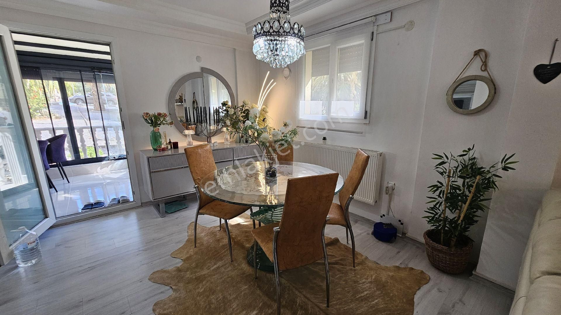 Didim Akyeniköyde Harika Site İçi 4+1 Müstakil Villa - Görsel 15