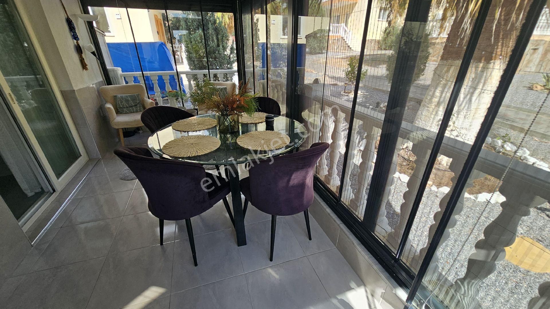 Didim Akyeniköyde Harika Site İçi 4+1 Müstakil Villa - Görsel 9