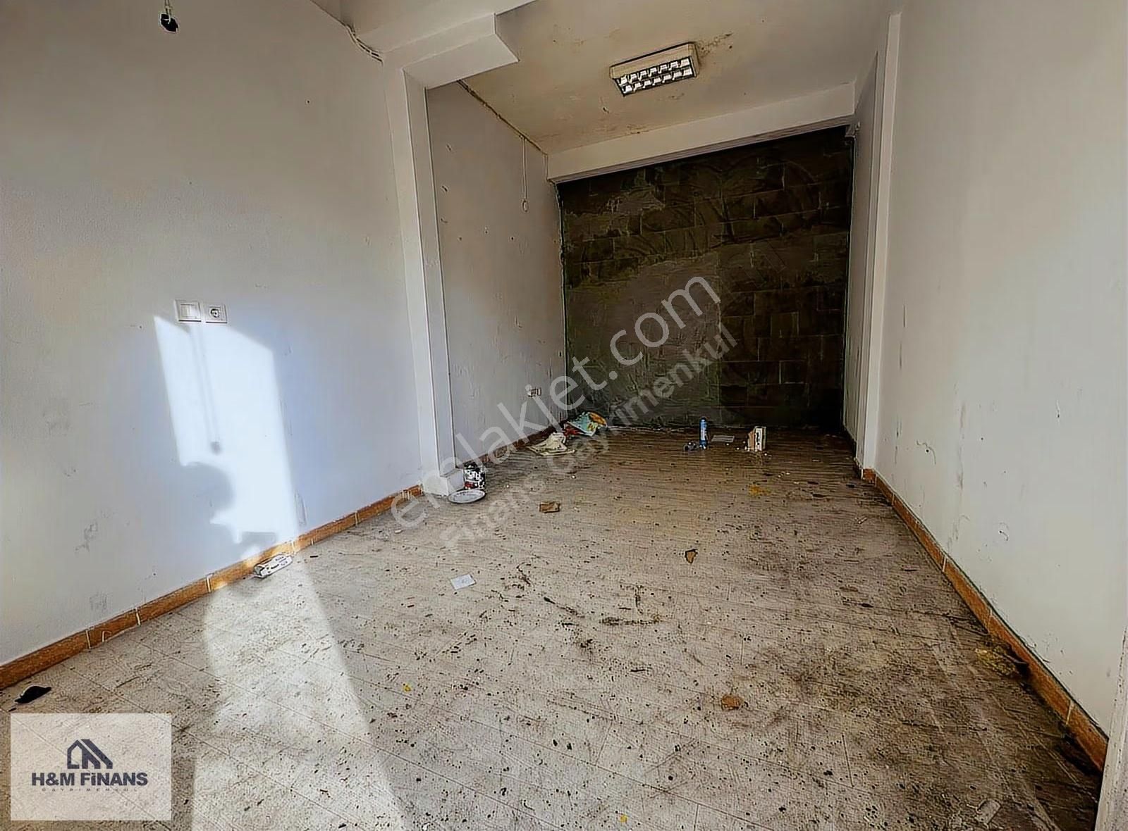 Çekmeköy Vuralkent Sitesinde Kiralık 16 M2 Dükkan - Görsel 7