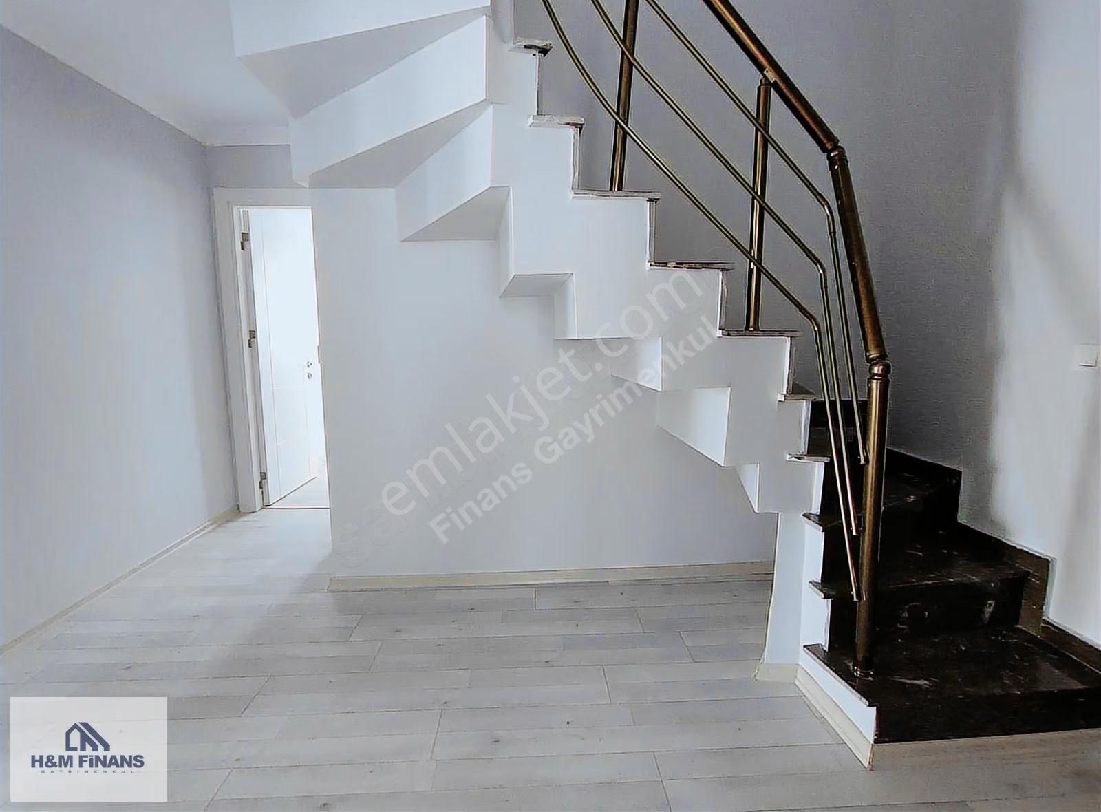 Çekmeköy Merkez Mahallesi'nde 5+1 Kiralık Dubleks Daire - Görsel 35