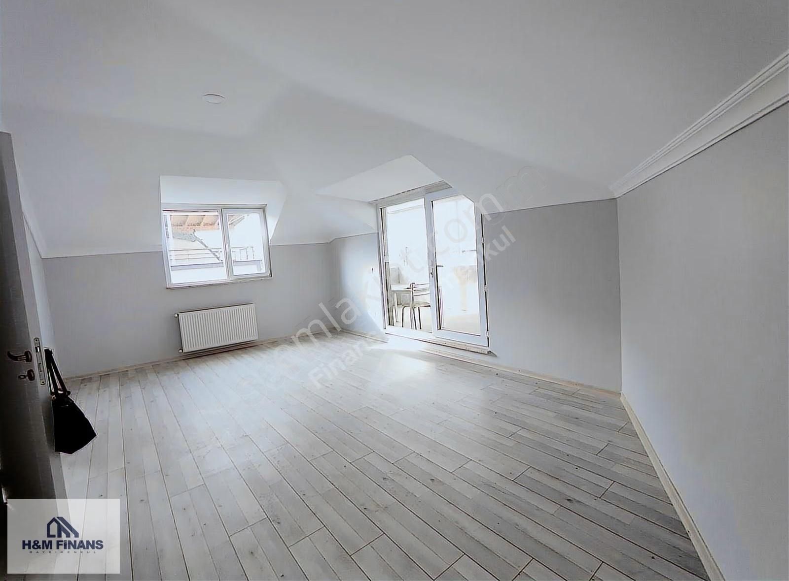 Çekmeköy Merkez Mahallesi'nde 5+1 Kiralık Dubleks Daire - Görsel 2