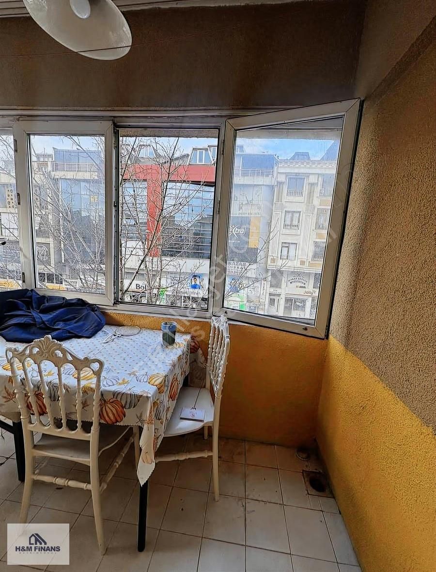 Çekmeköy Vuralkent Sitesi 3+1 Geniş Ve Ferah Kiralık Daire - Görsel 2