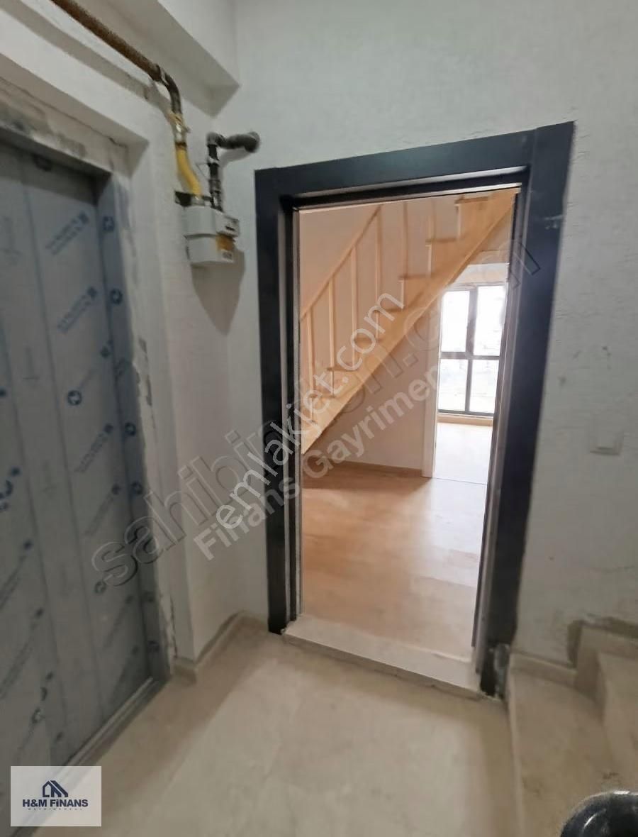Sultanbeyli Mimar Sinan Mahallesi Satılık 3+1 Üst Dubleks Daire - Görsel 5